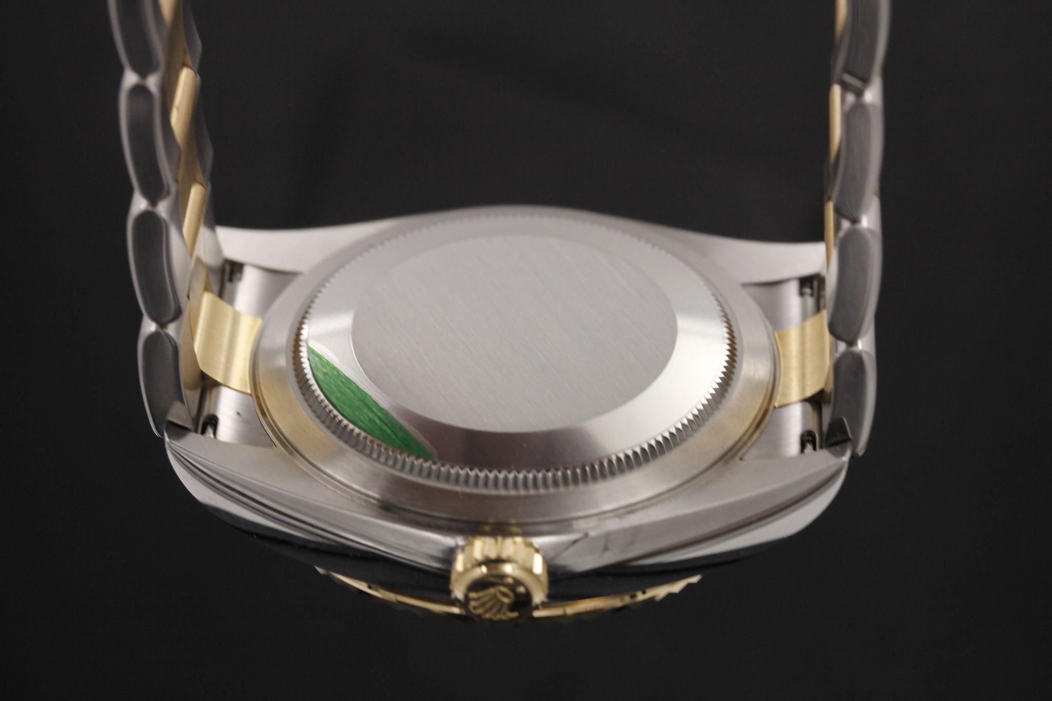Watch Image 7