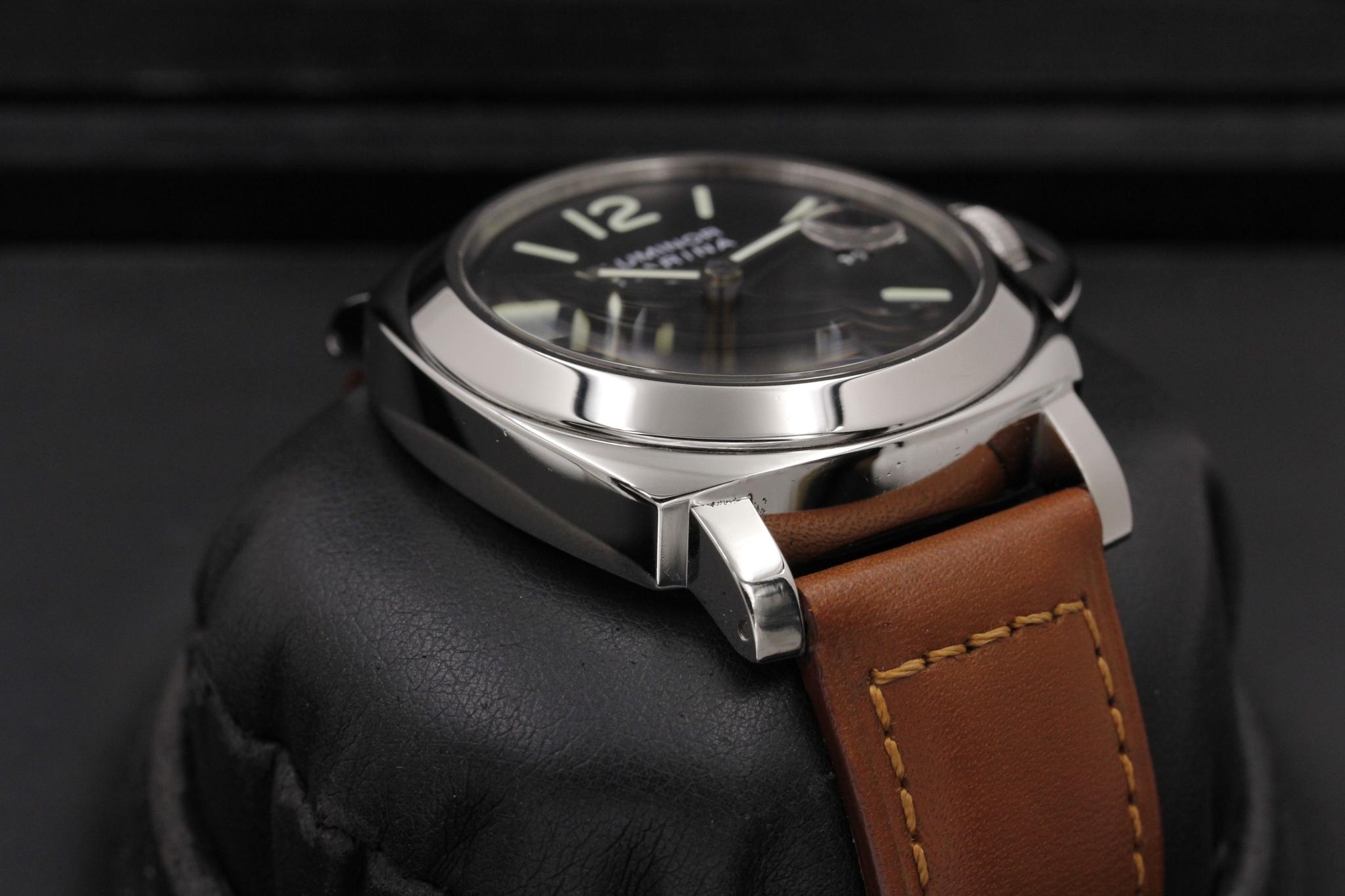 Watch Image 6