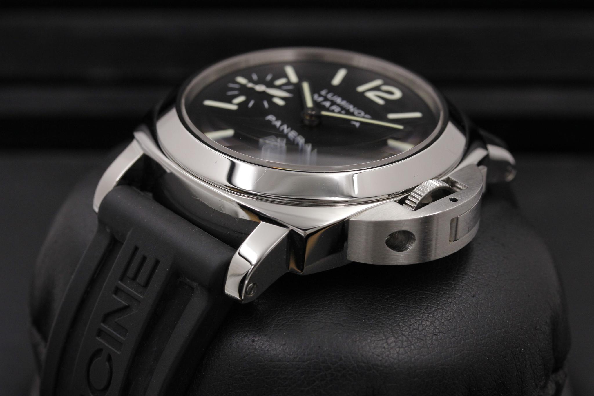 Watch Image 2