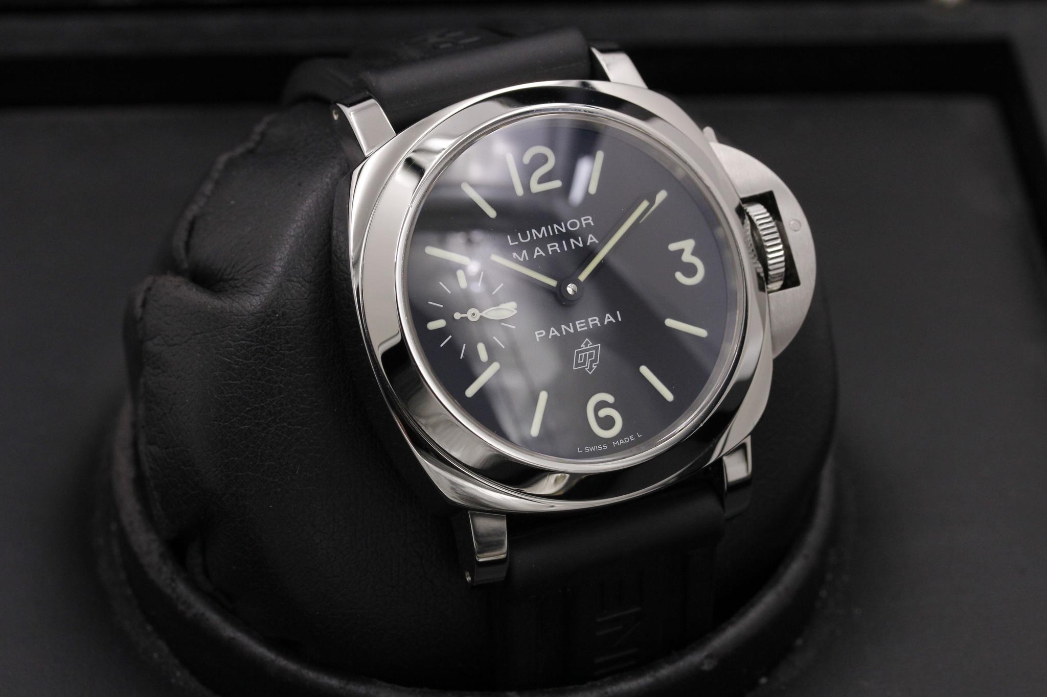 Watch Image 10