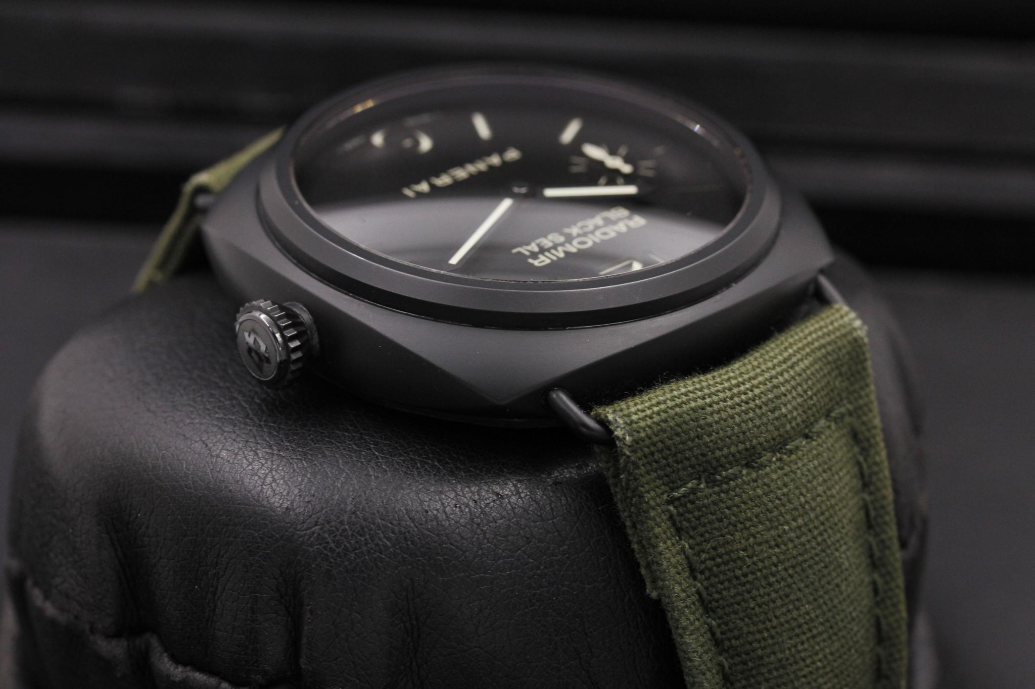 Watch Image 4