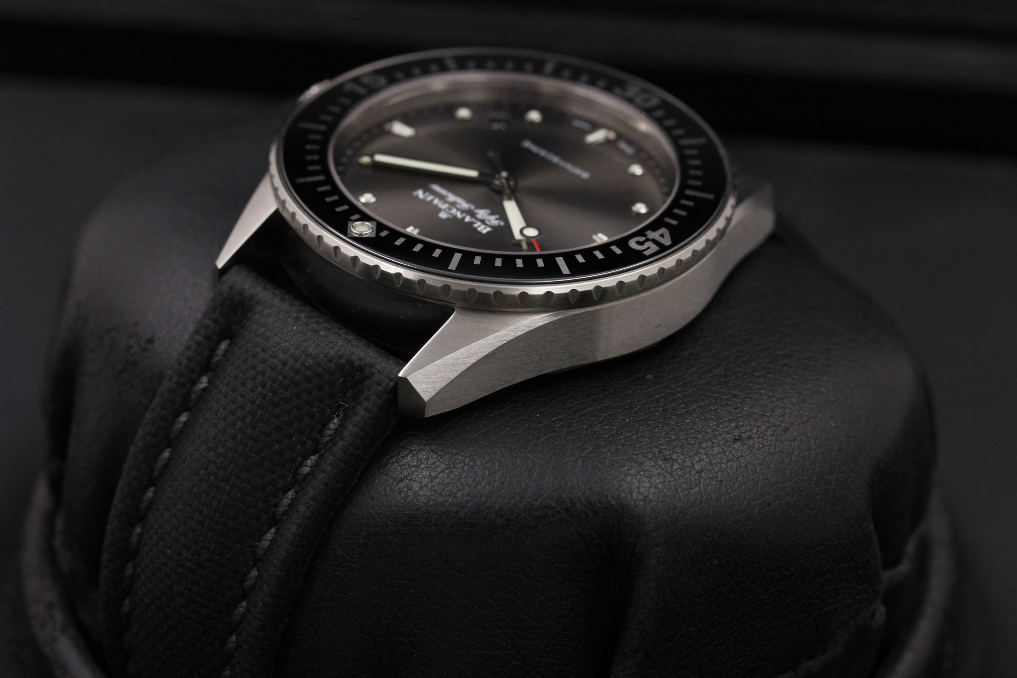 Watch Image 5