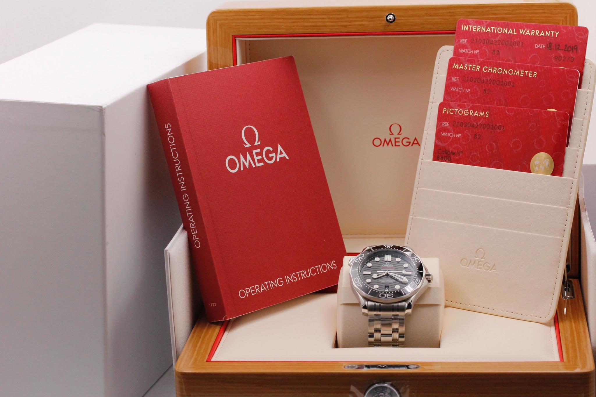 Watch Image 11