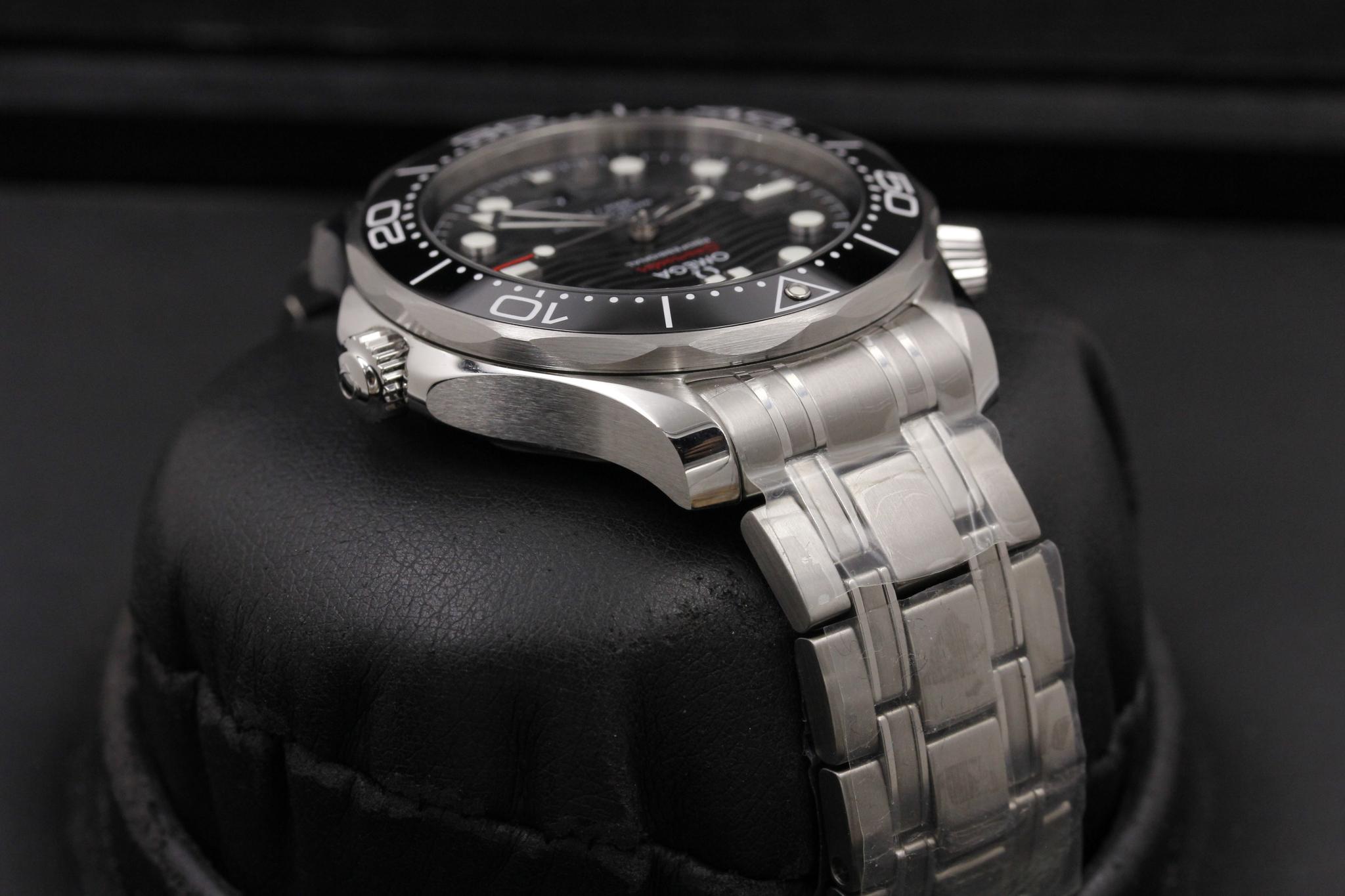 Watch Image 4