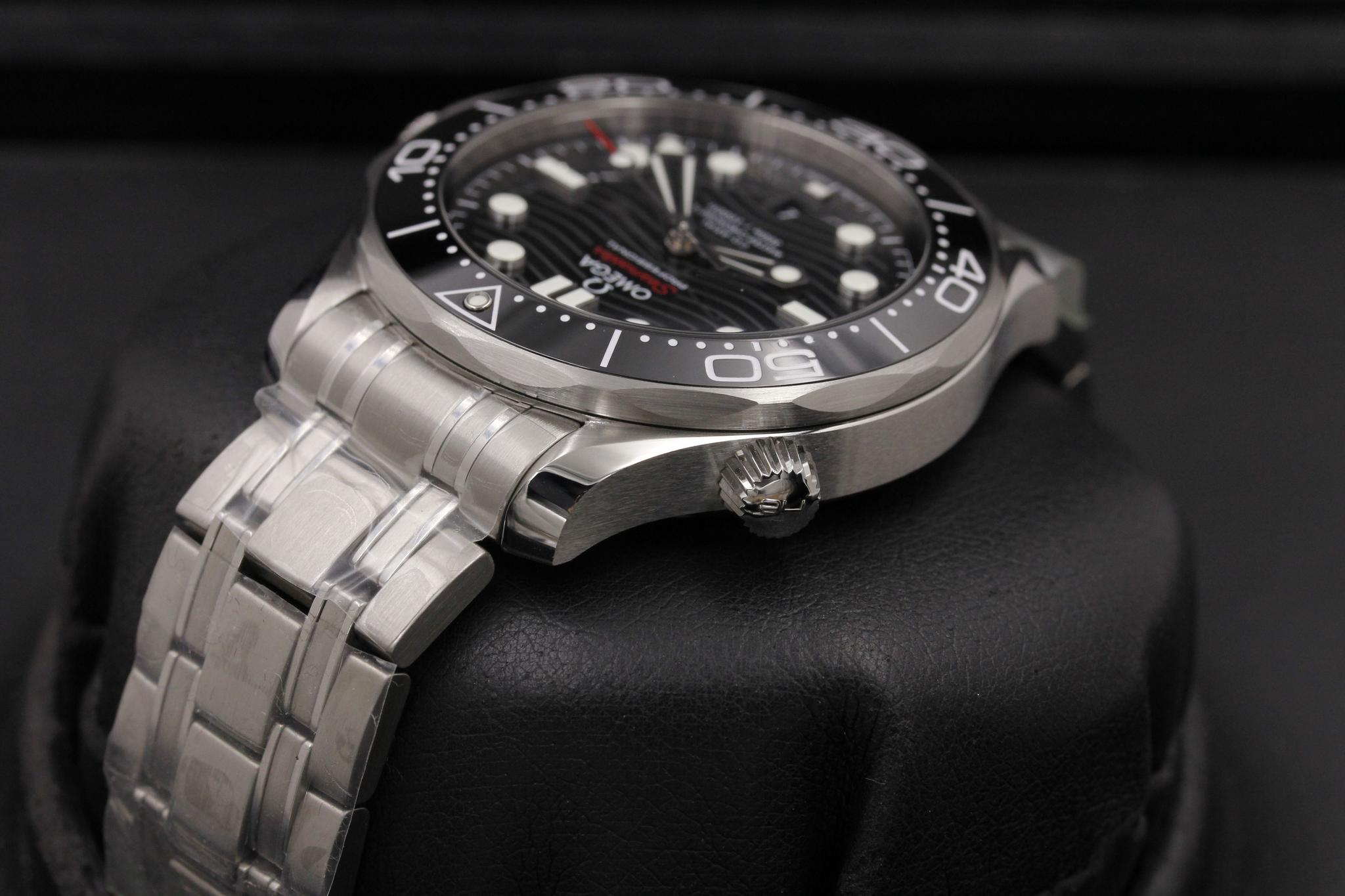 Watch Image 5