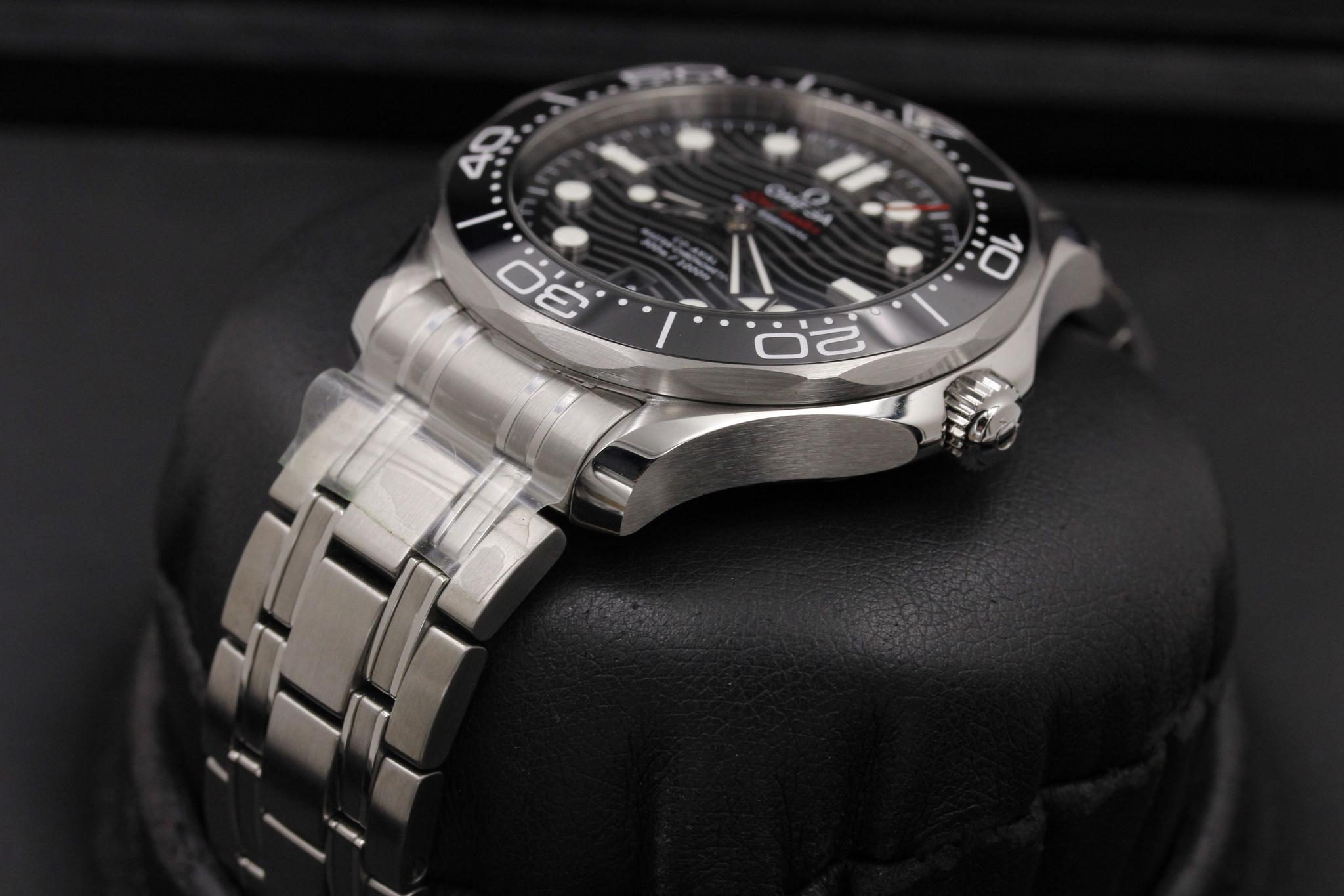 Watch Image 2