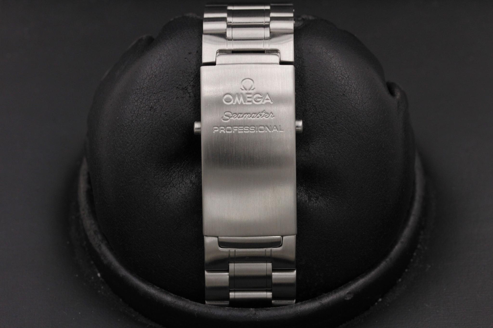 Watch Image 8