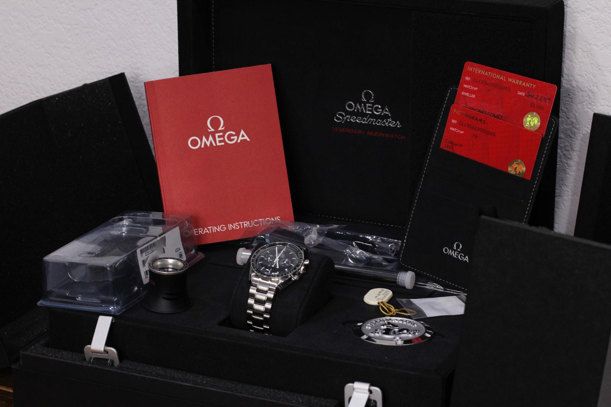 Watch Image 11