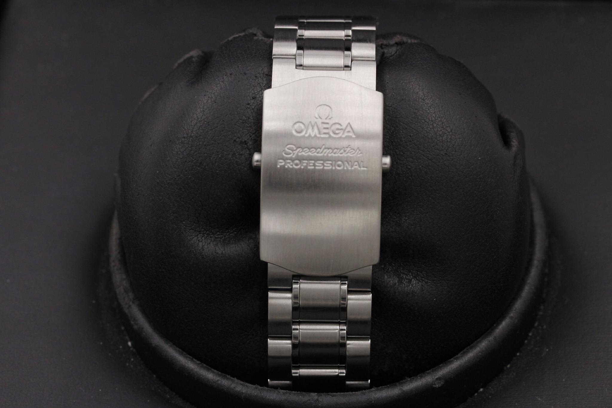 Watch Image 8