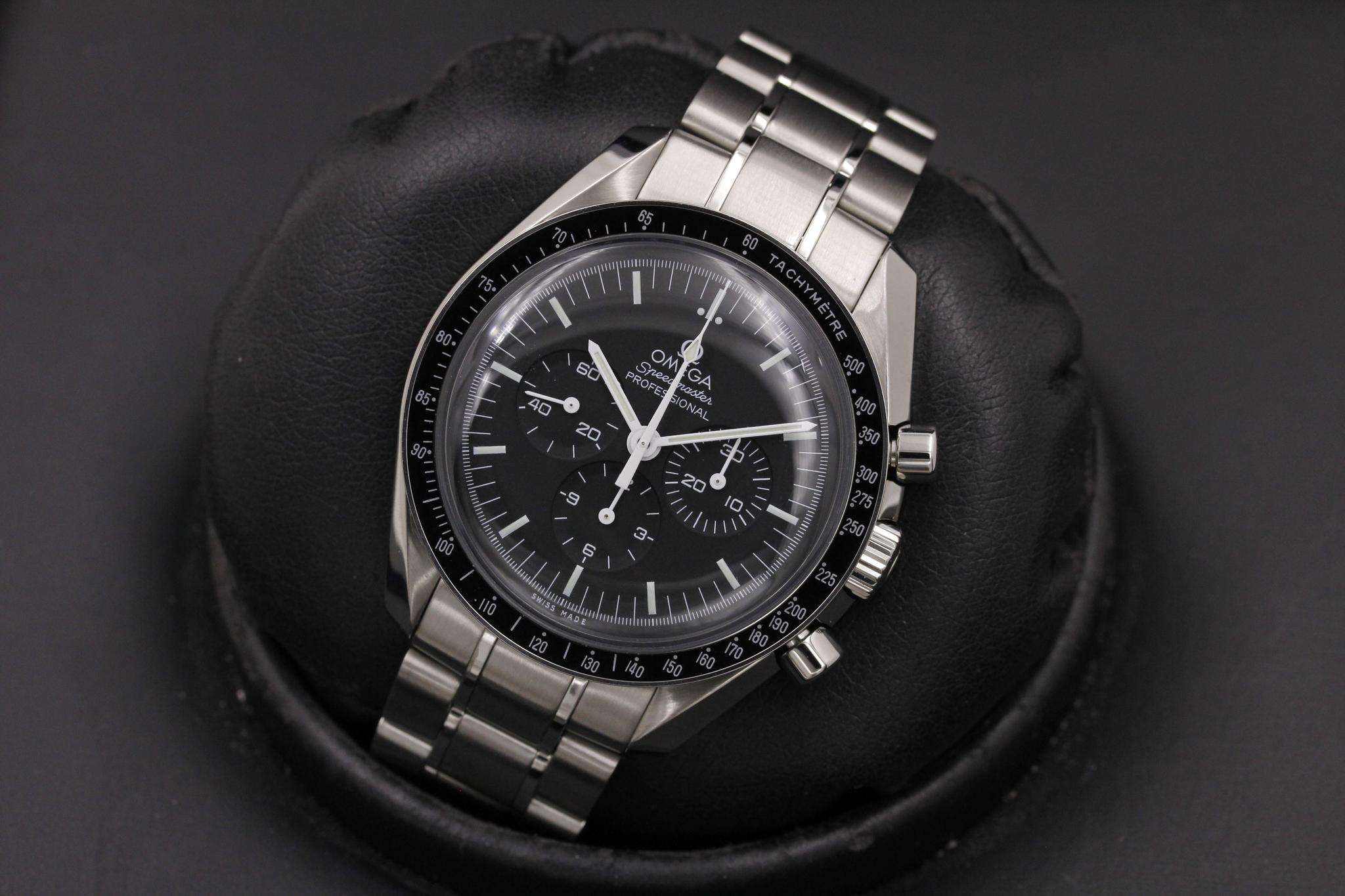 Watch Image 9