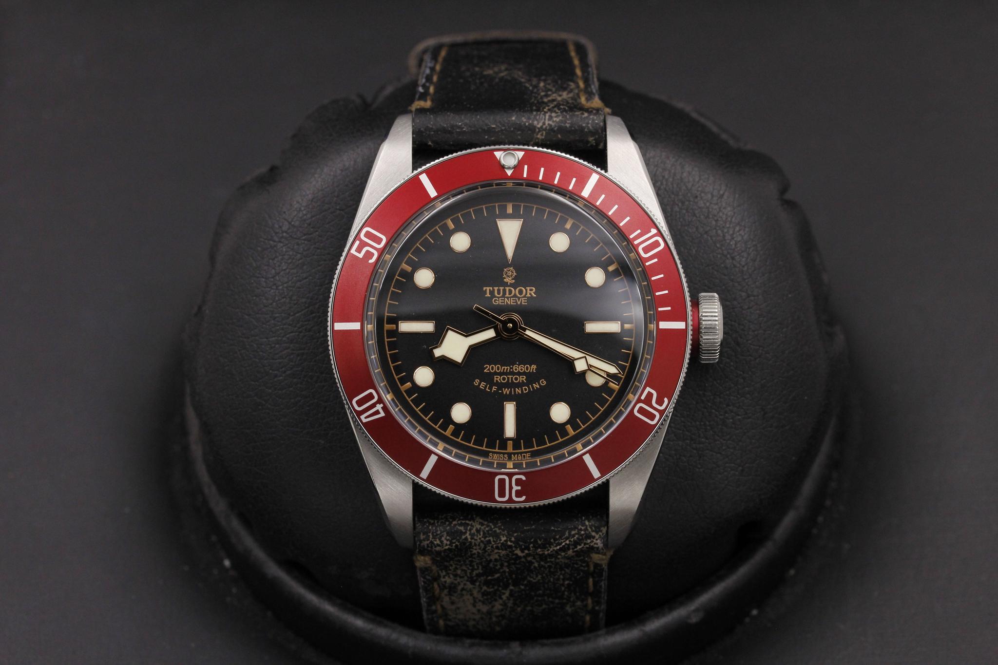 Watch Image 1