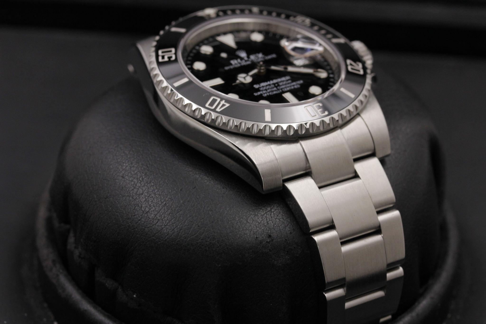 Watch Image 6