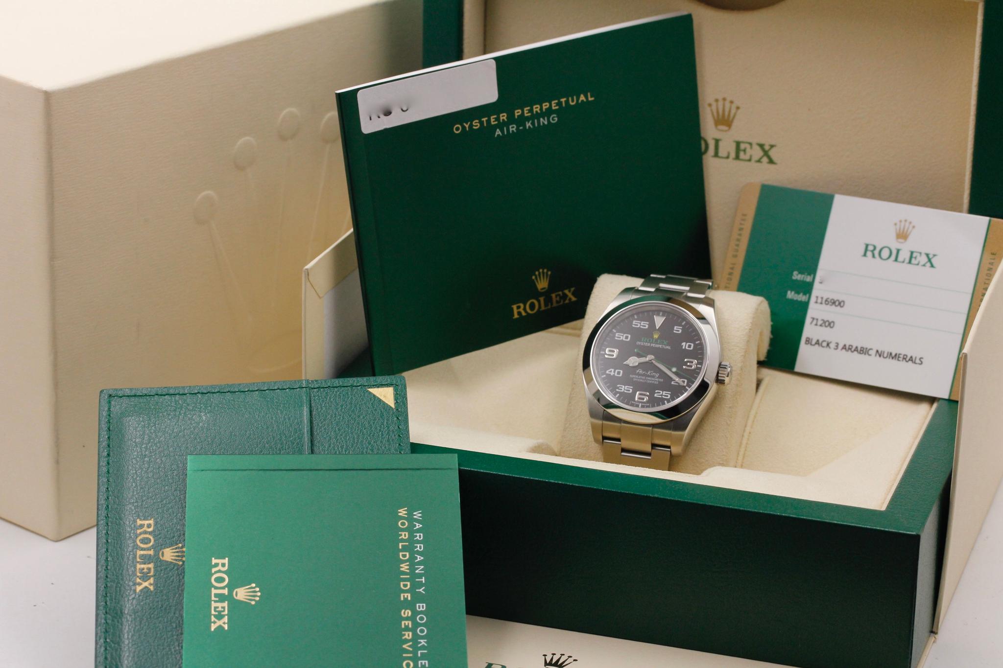 Watch Image 11