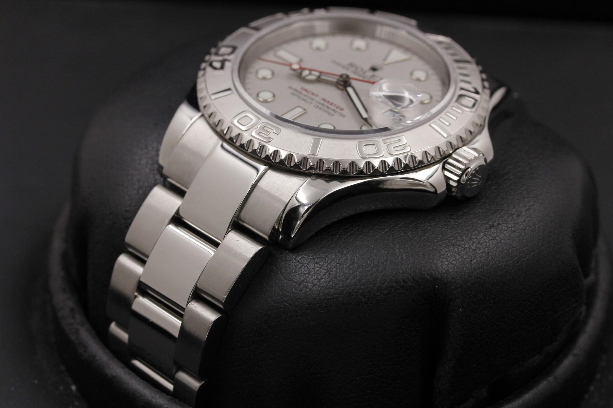 Watch Image 2