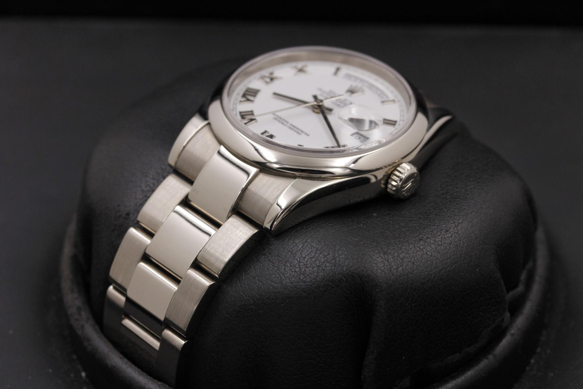 Watch Image 2