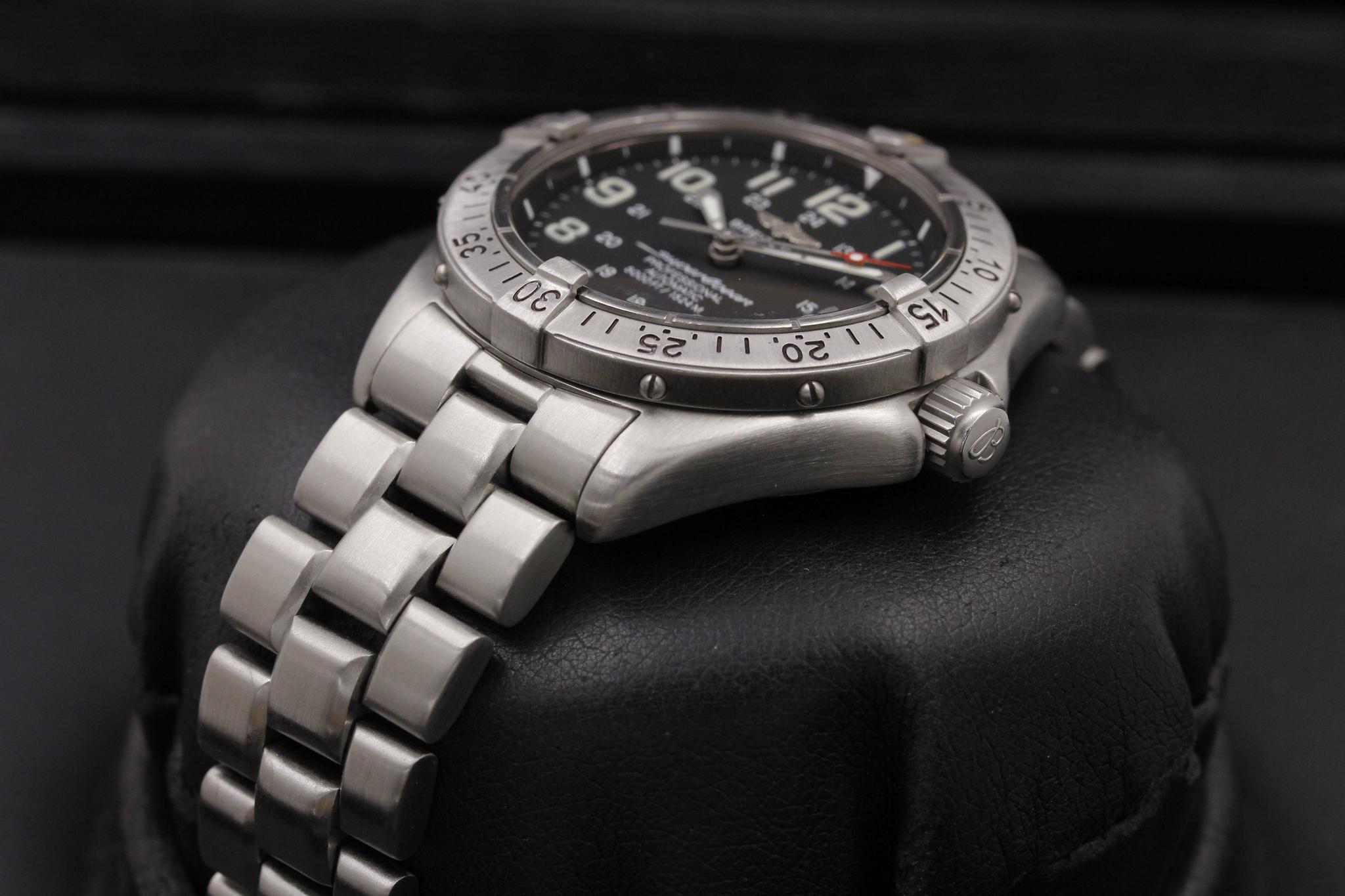 Watch Image 2