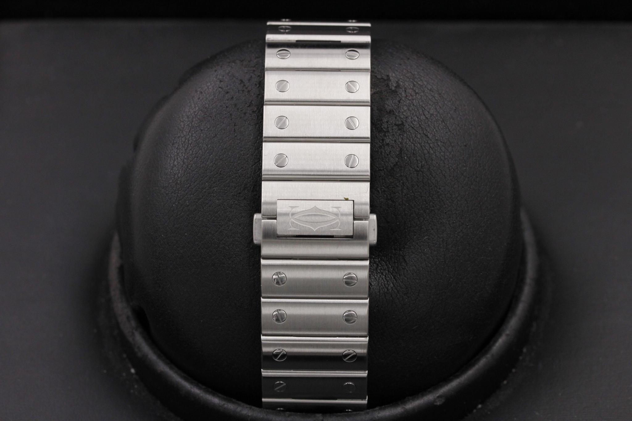 Watch Image 8