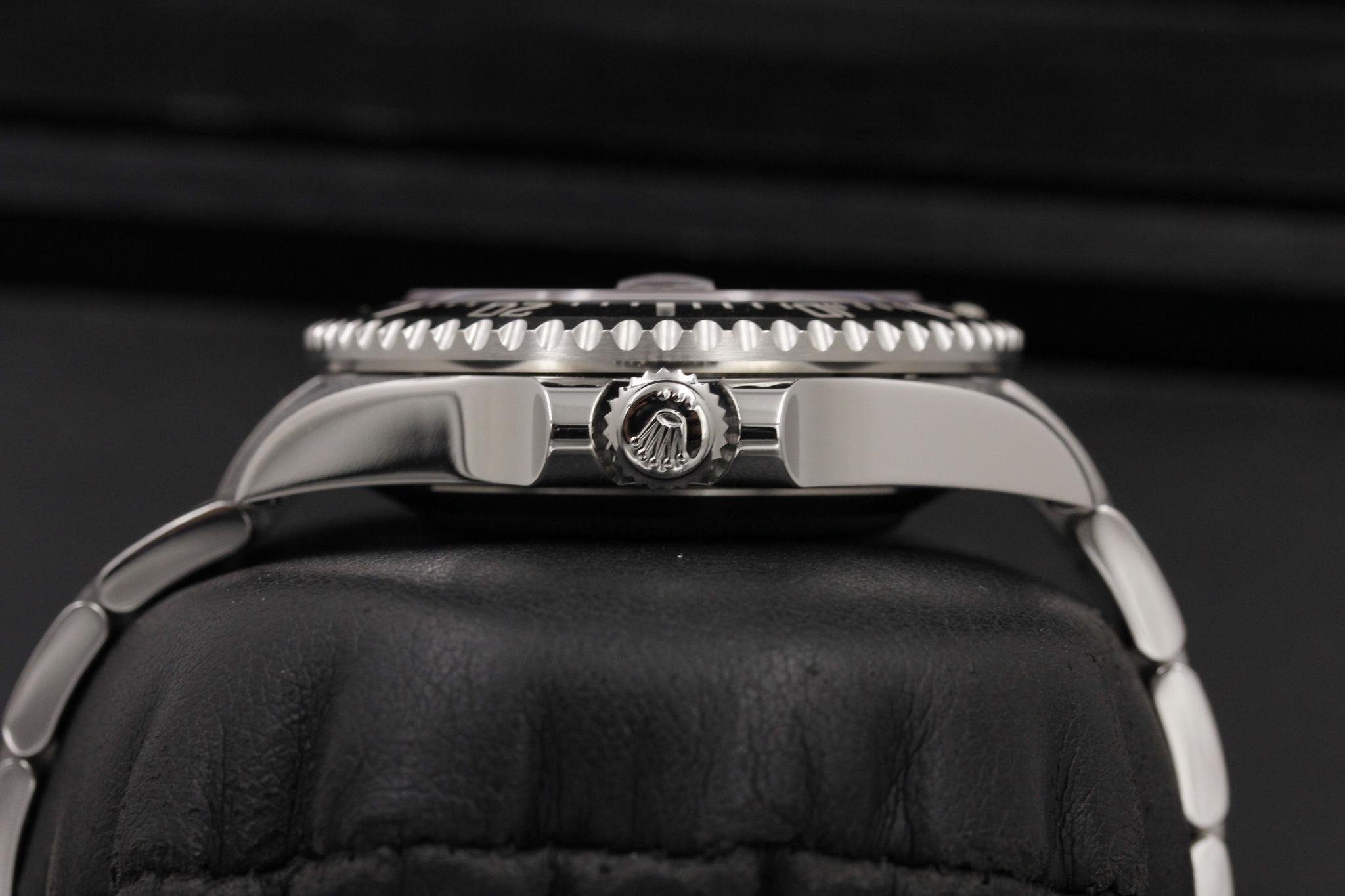 Watch Image 3