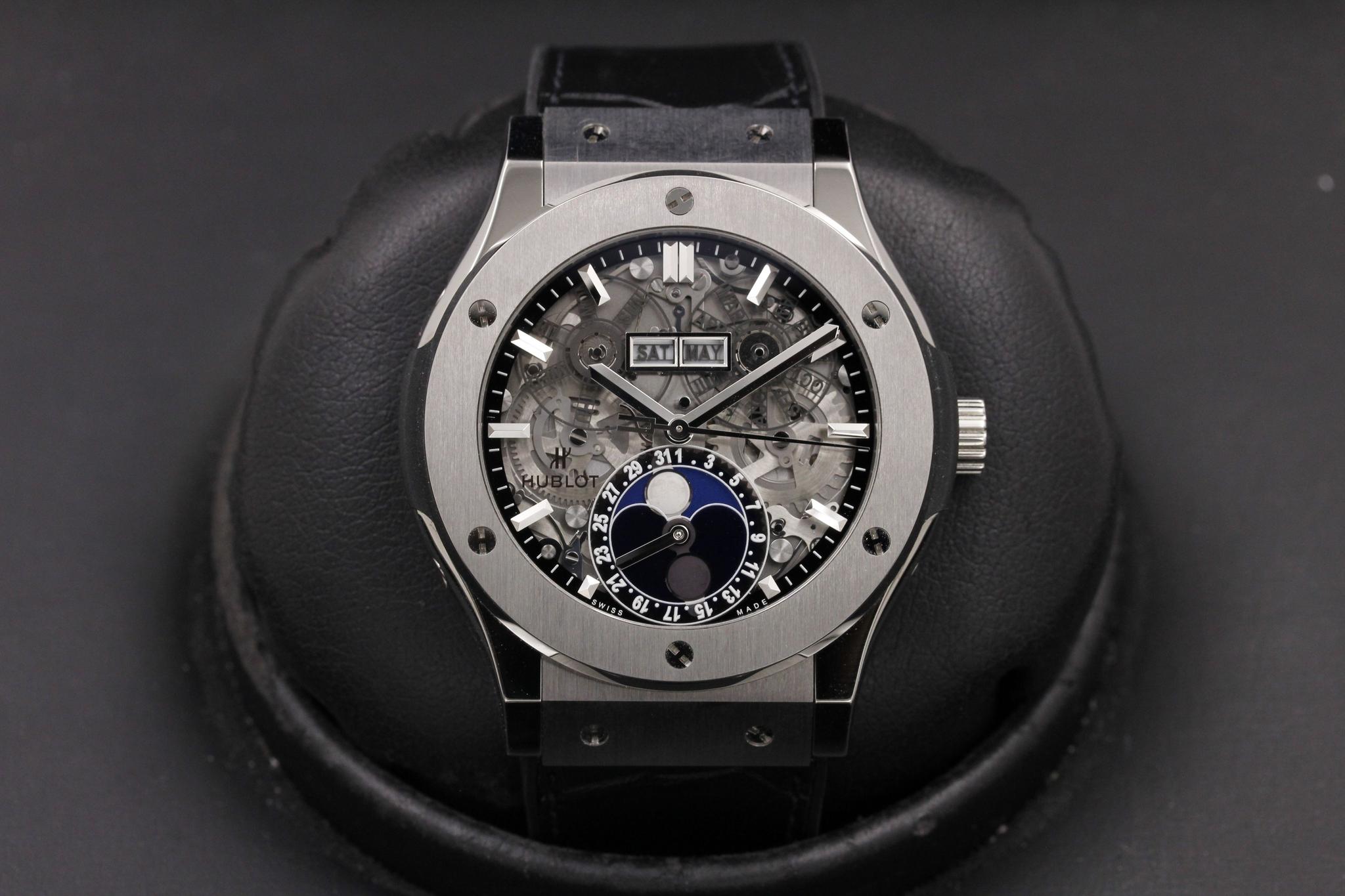 Watch Image 1