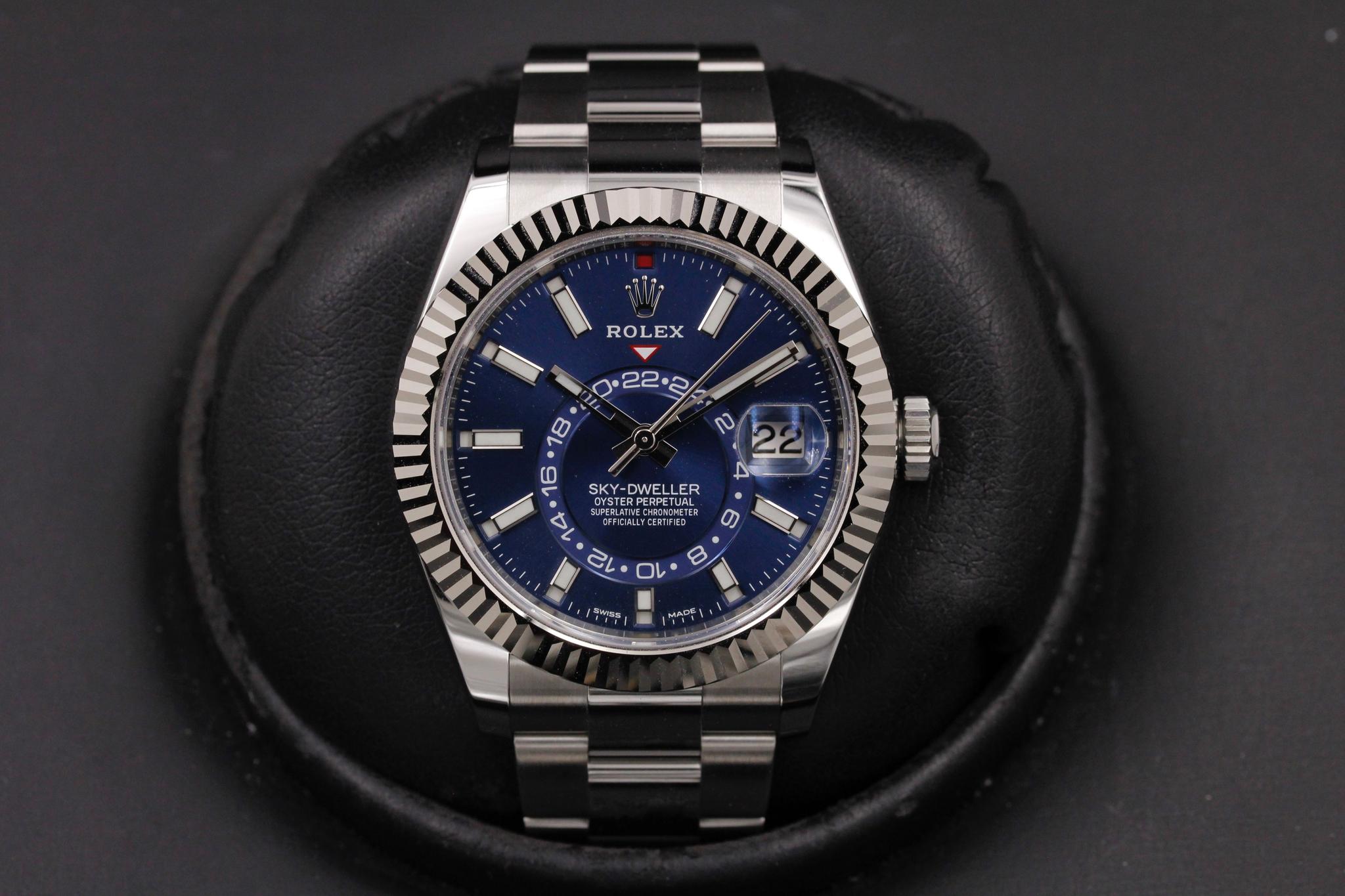 Watch Image 1