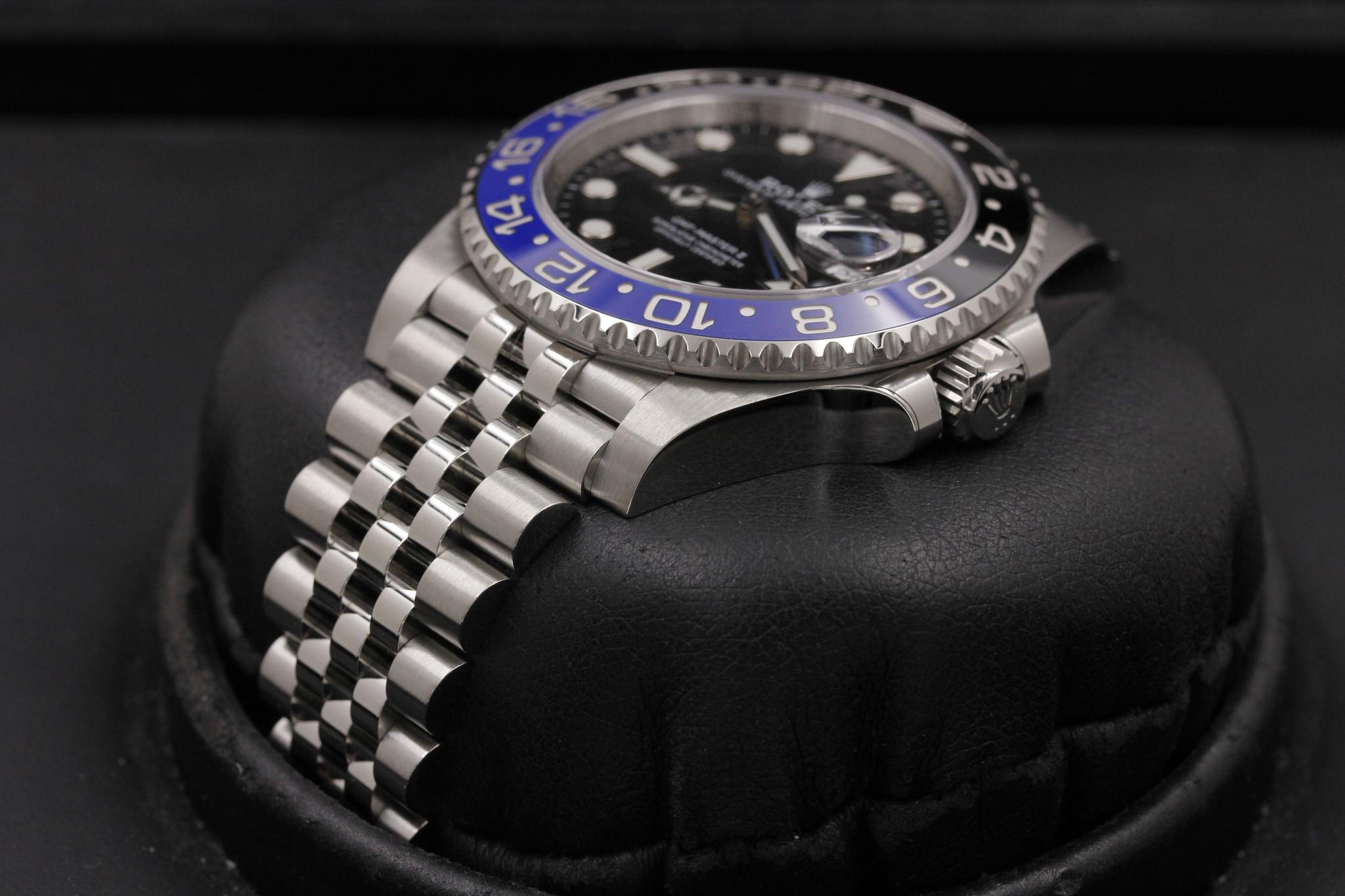 Watch Image 2