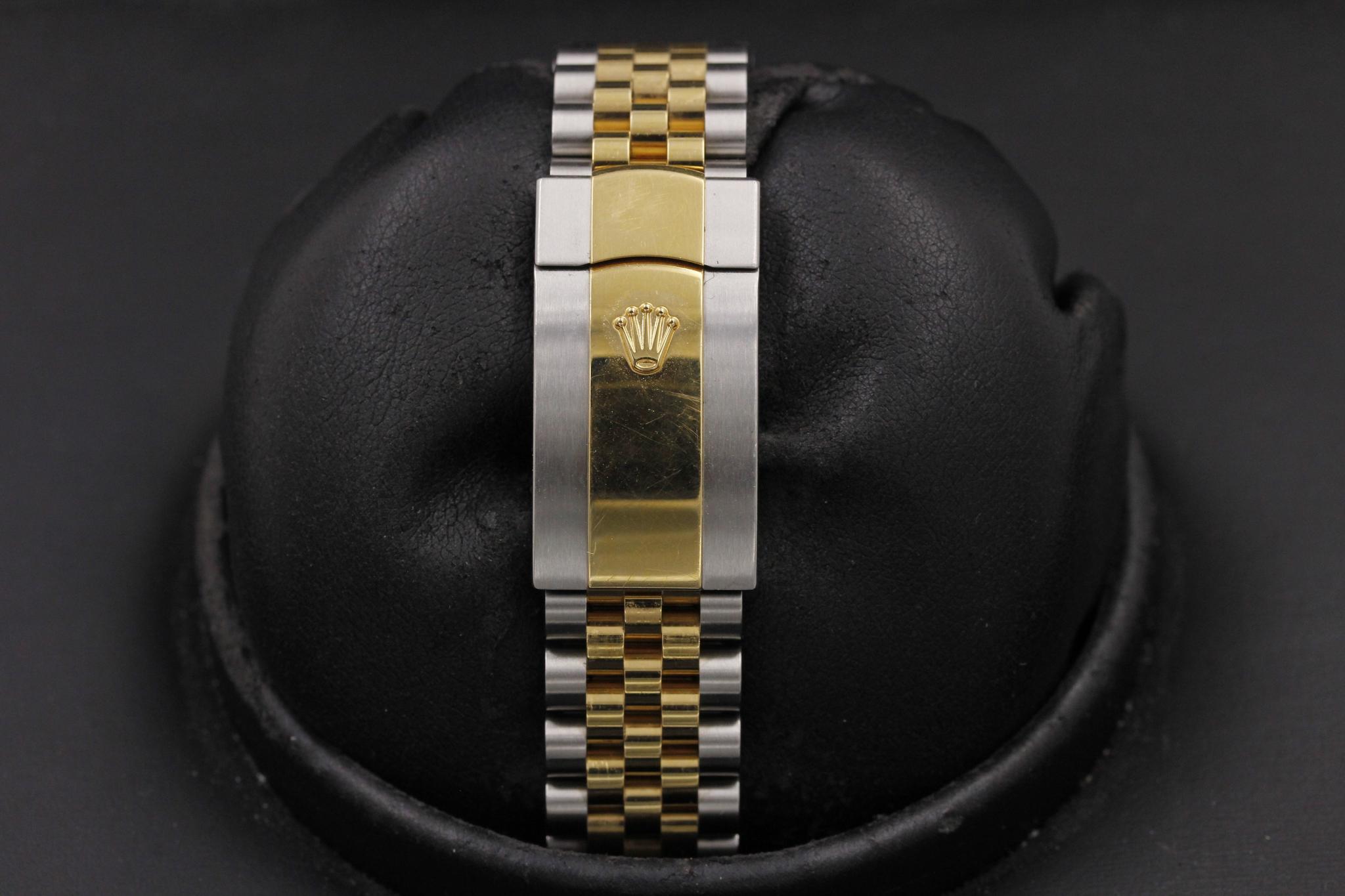 Watch Image 8