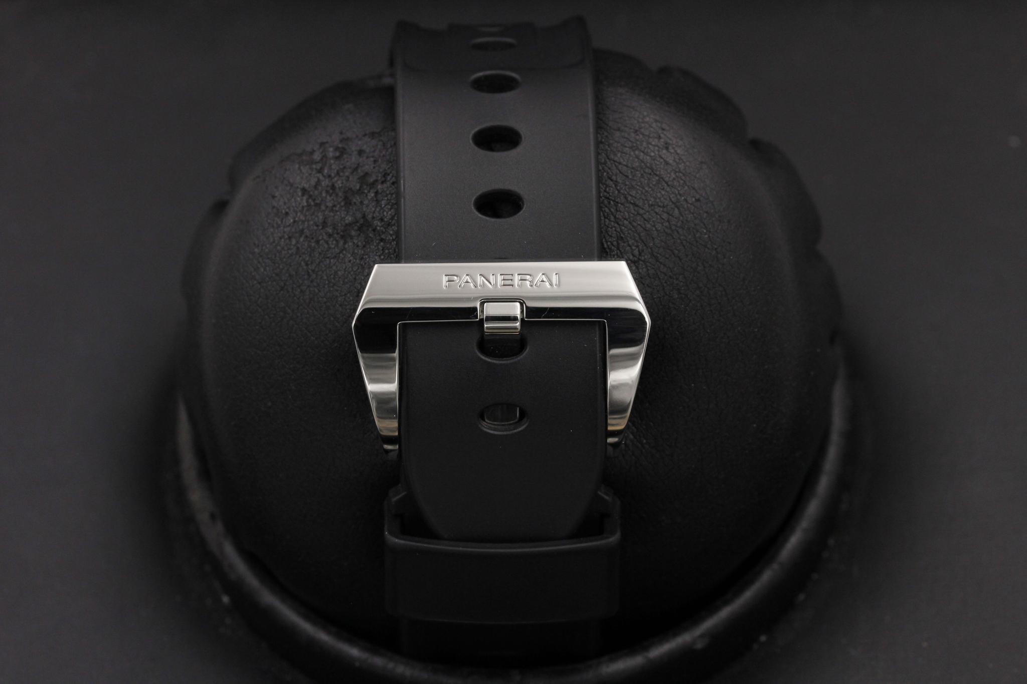 Watch Image 8