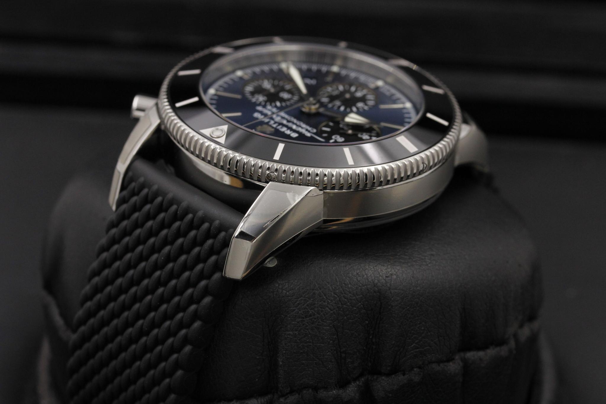 Watch Image 5