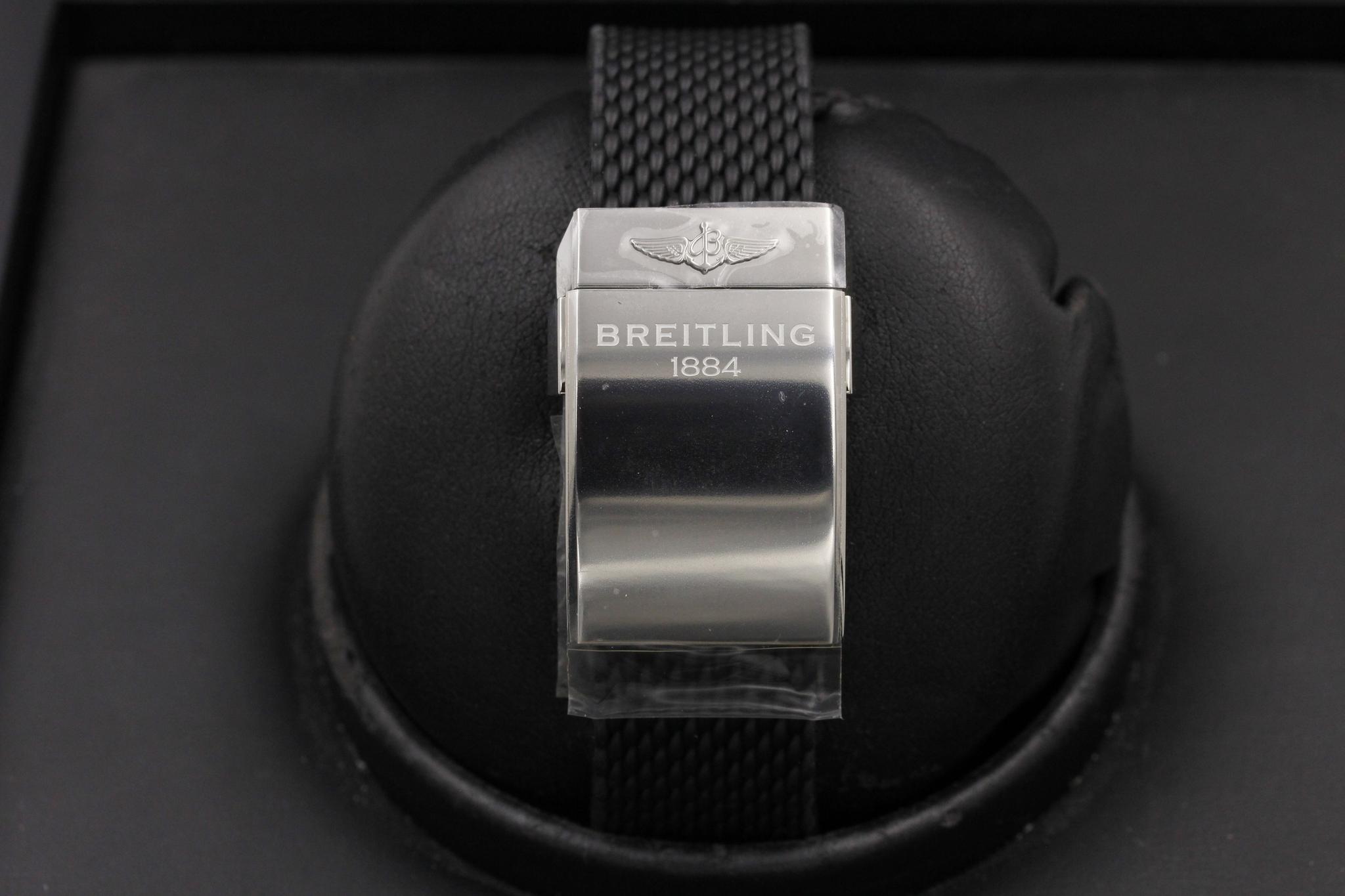 Watch Image 8