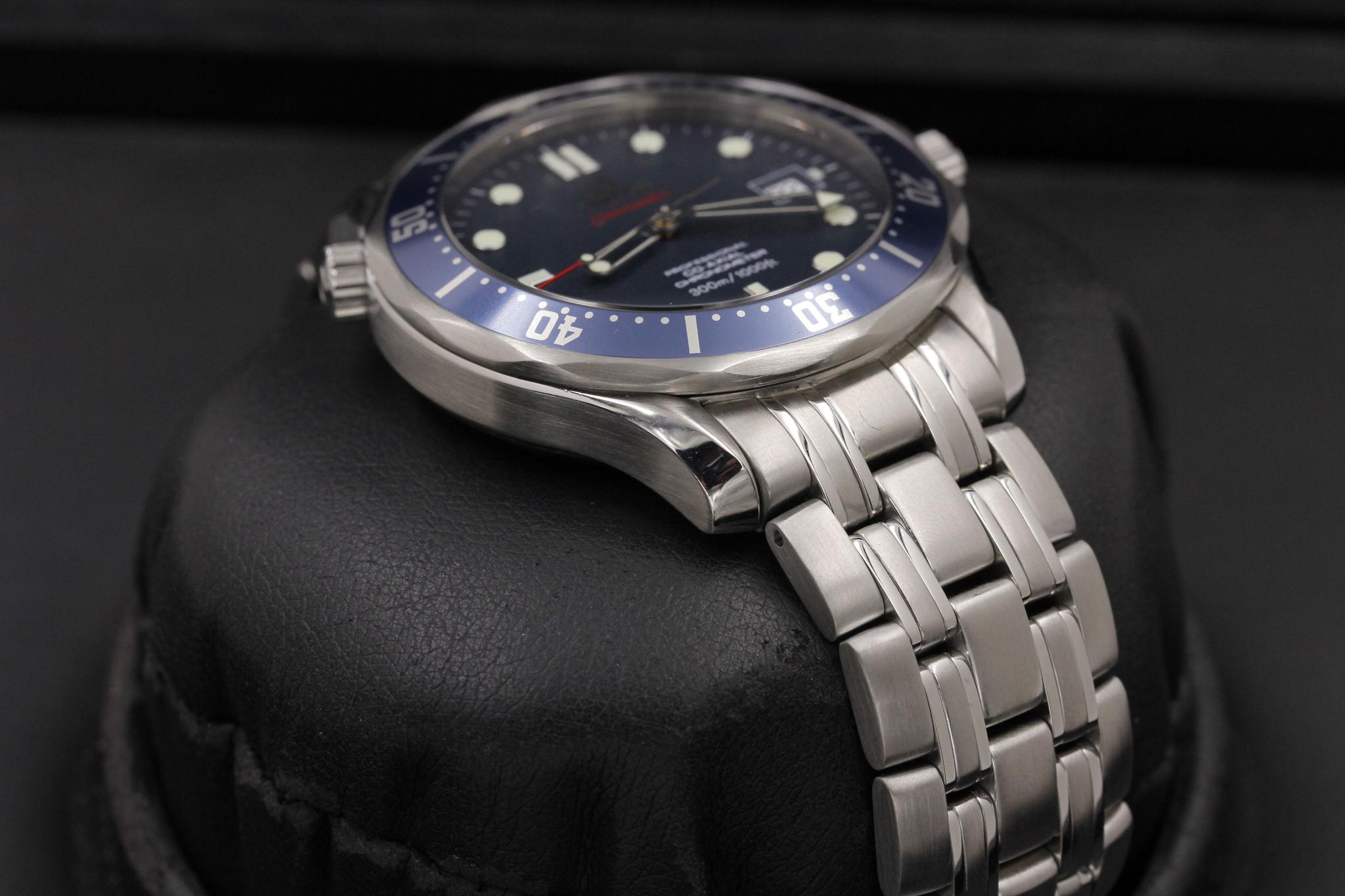 Watch Image 6
