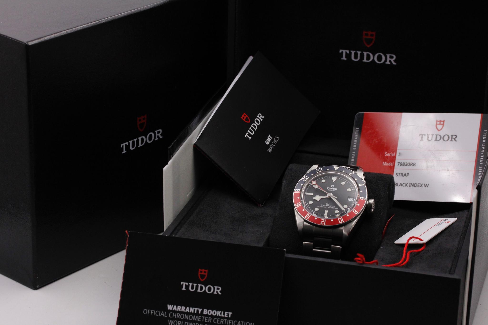 Watch Image 11