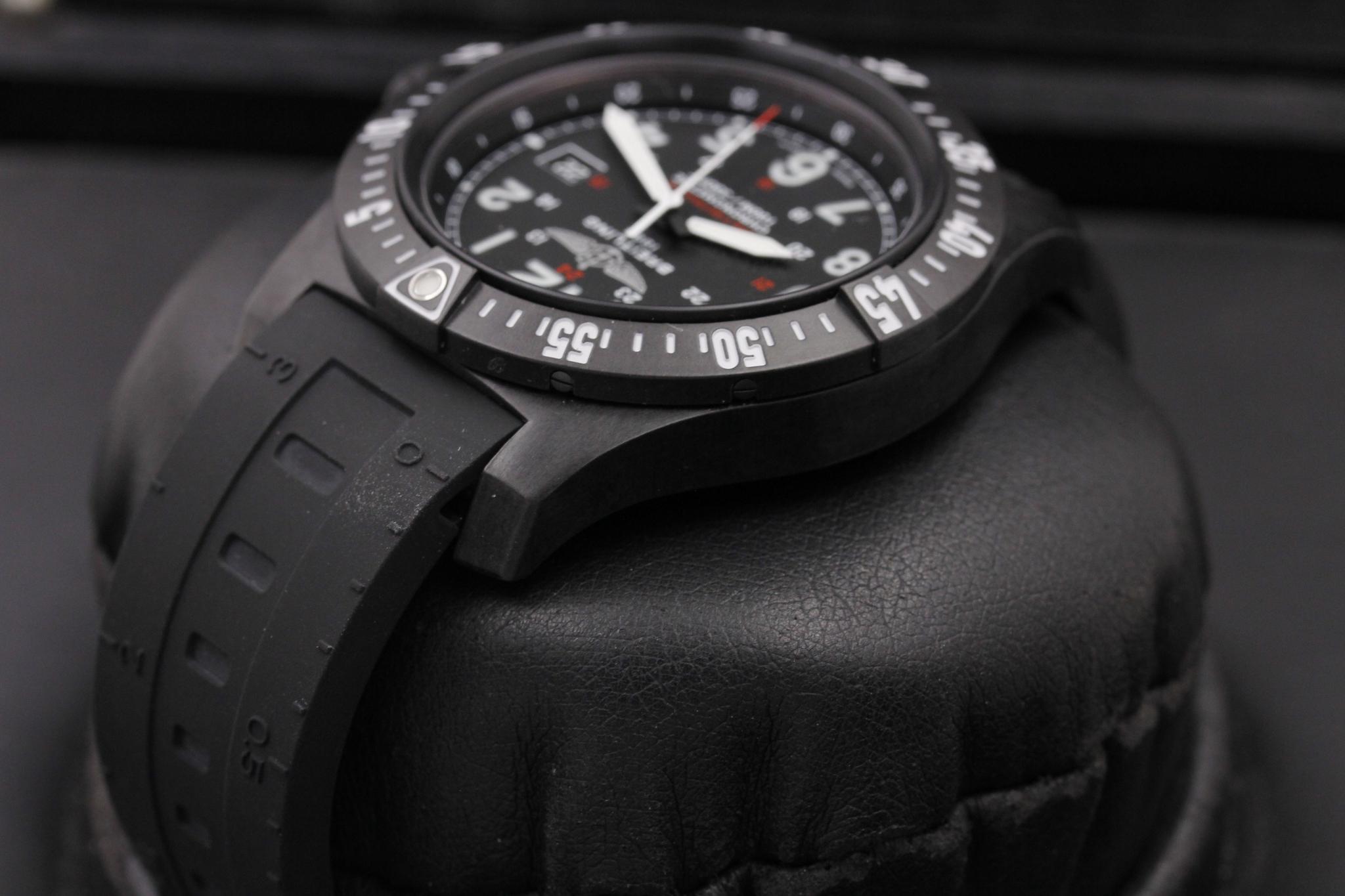 Watch Image 6