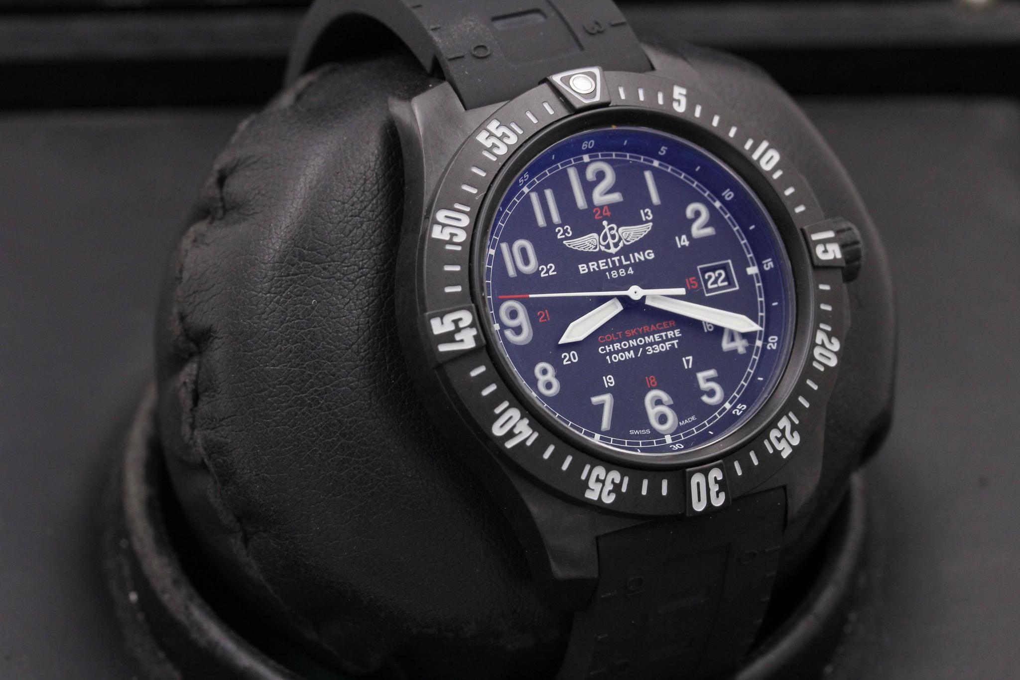 Watch Image 10