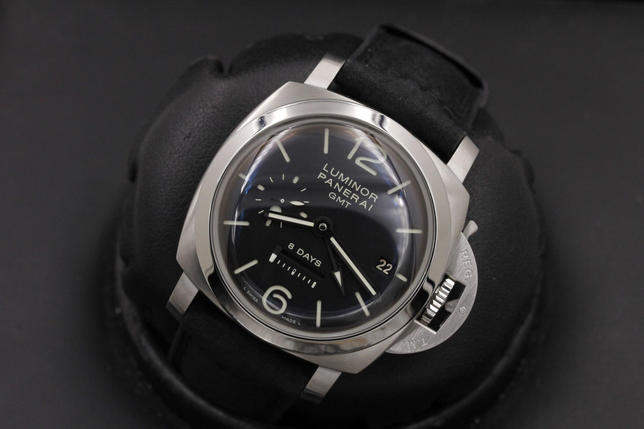 Watch Image 9