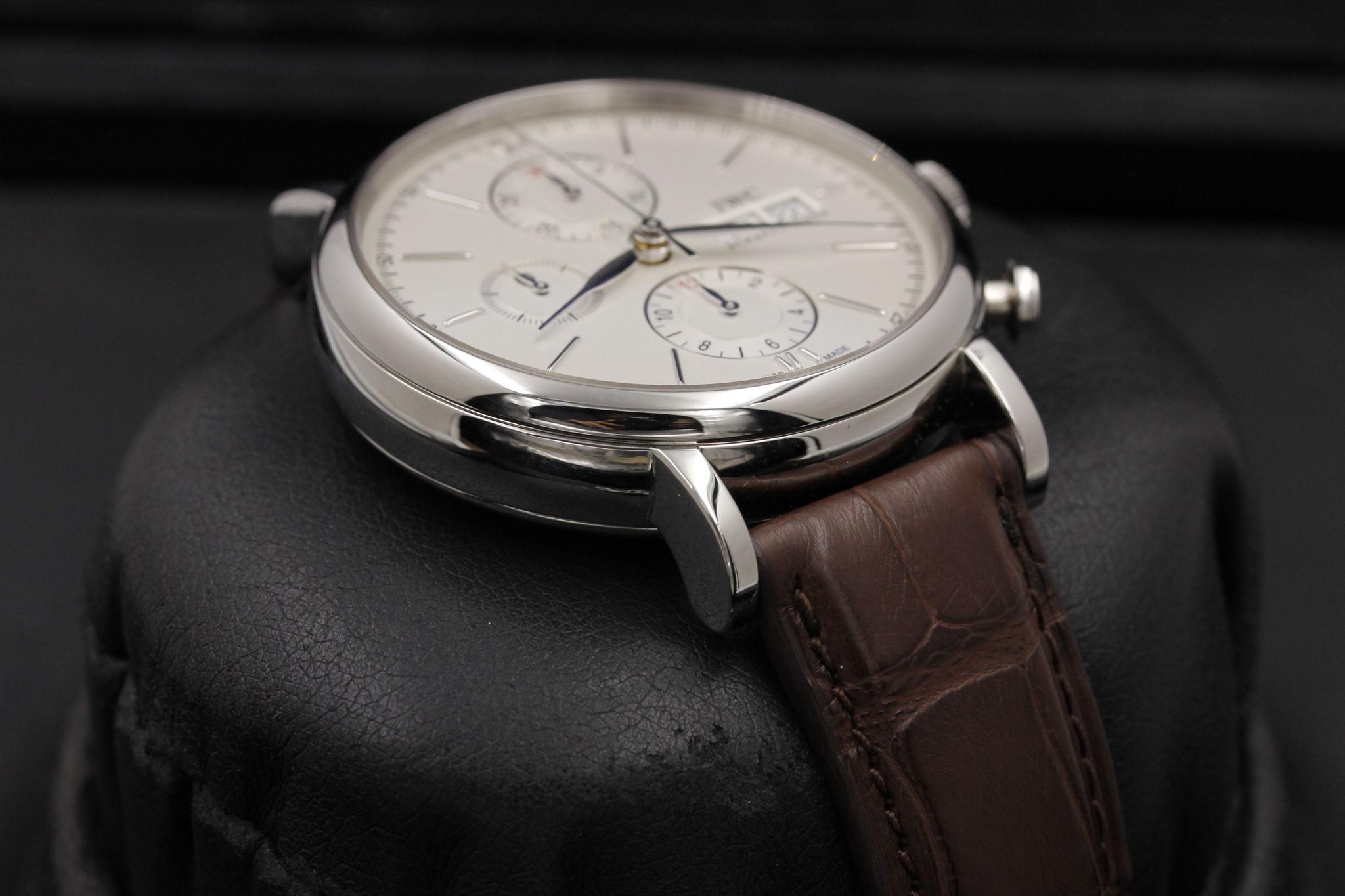 Watch Image 6
