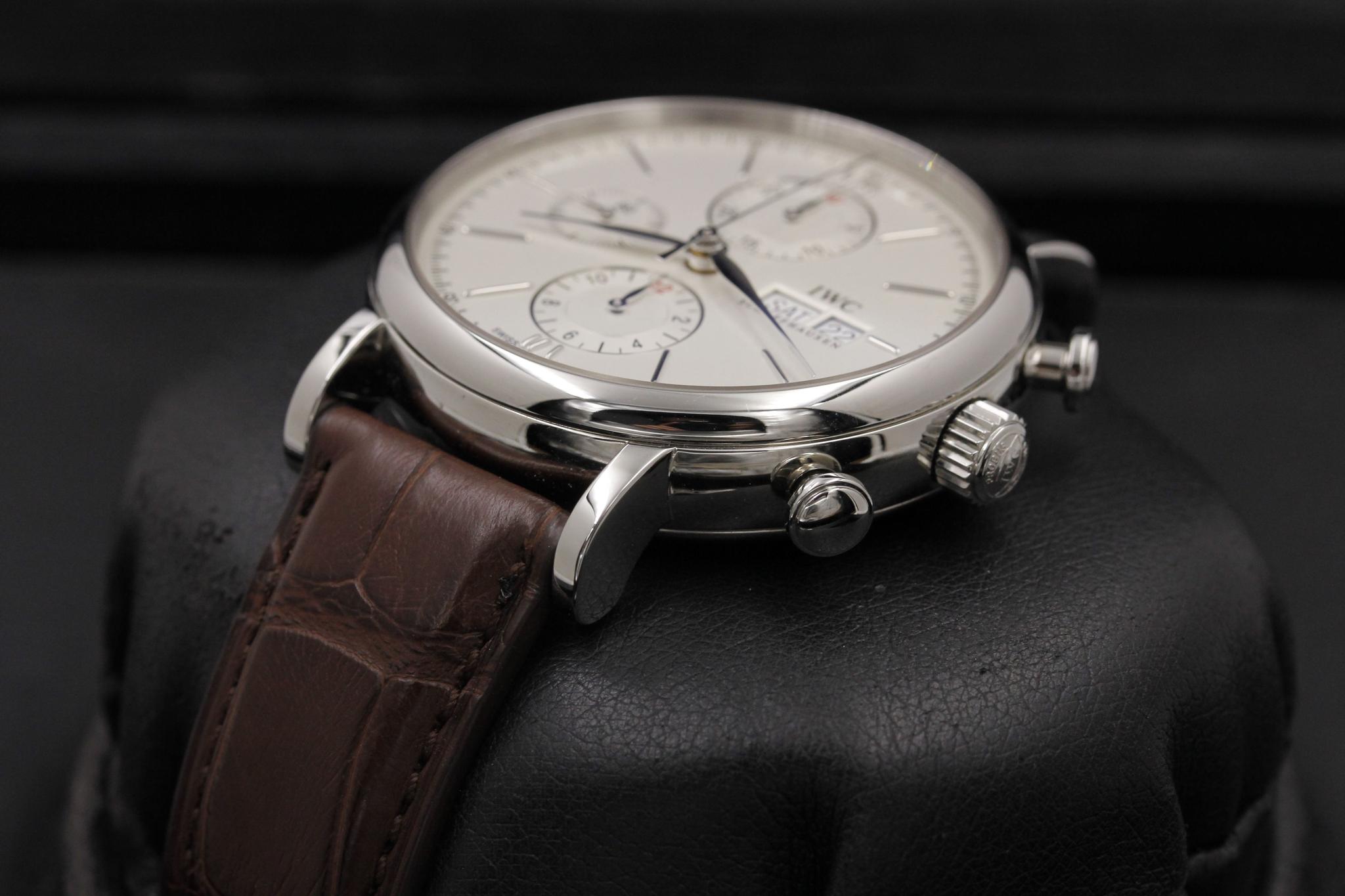 Watch Image 2