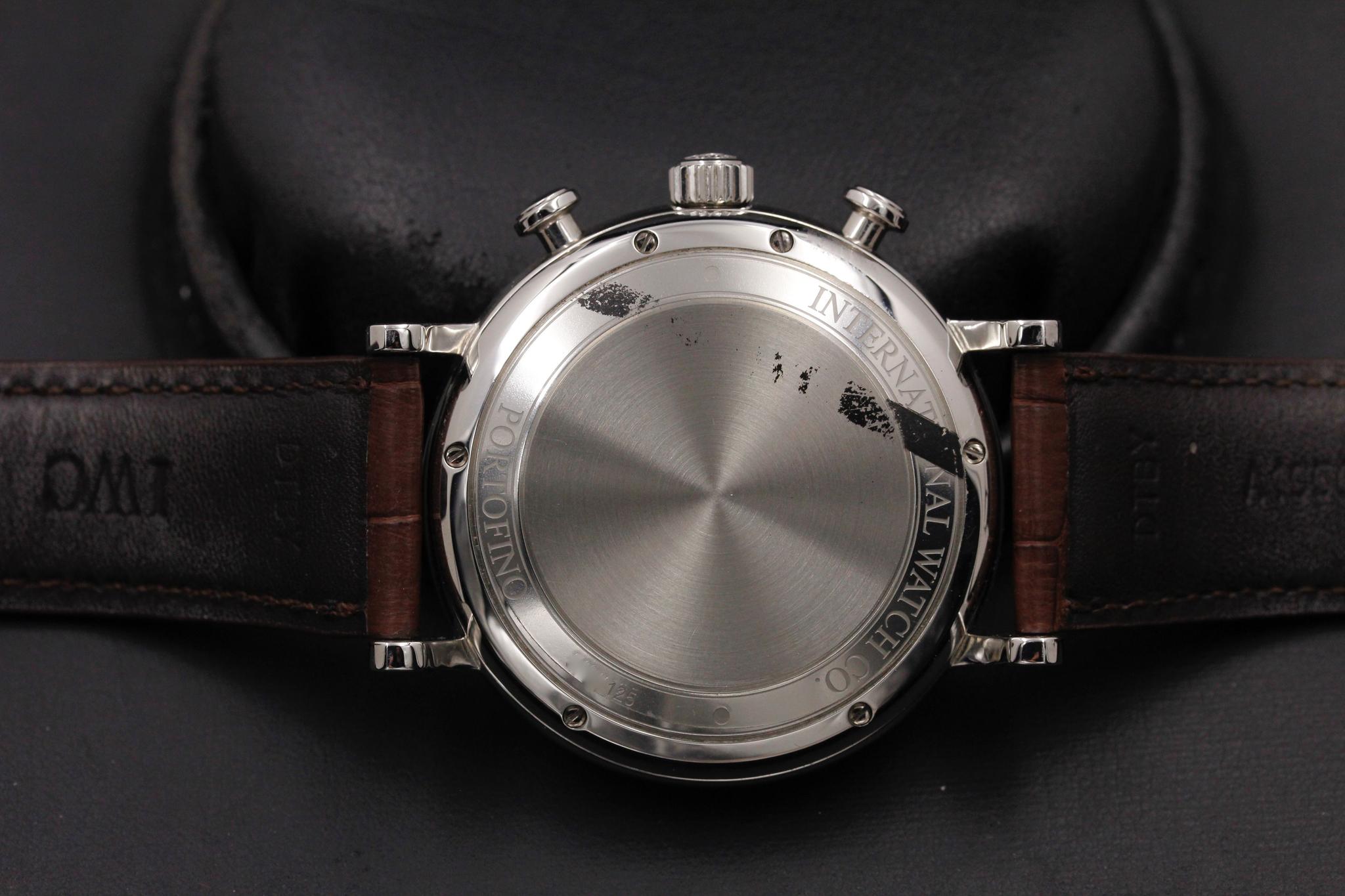 Watch Image 7