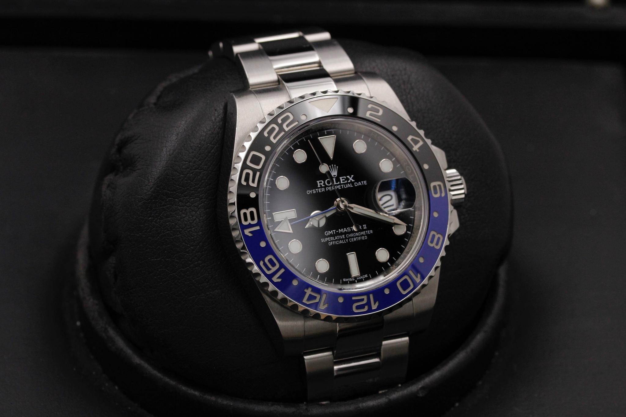 Watch Image 10
