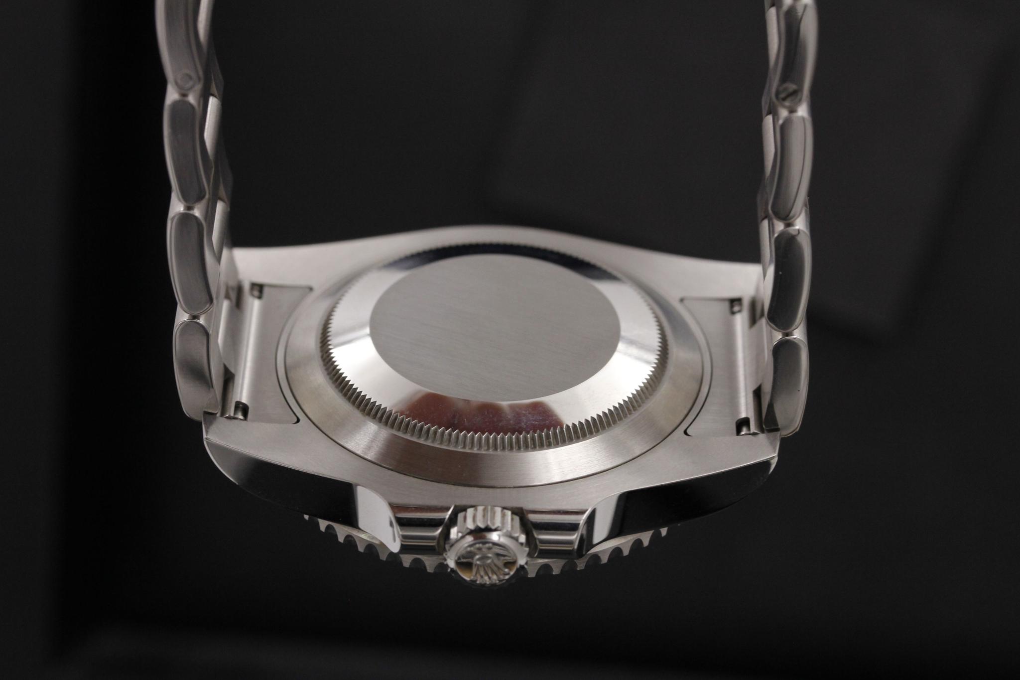 Watch Image 7