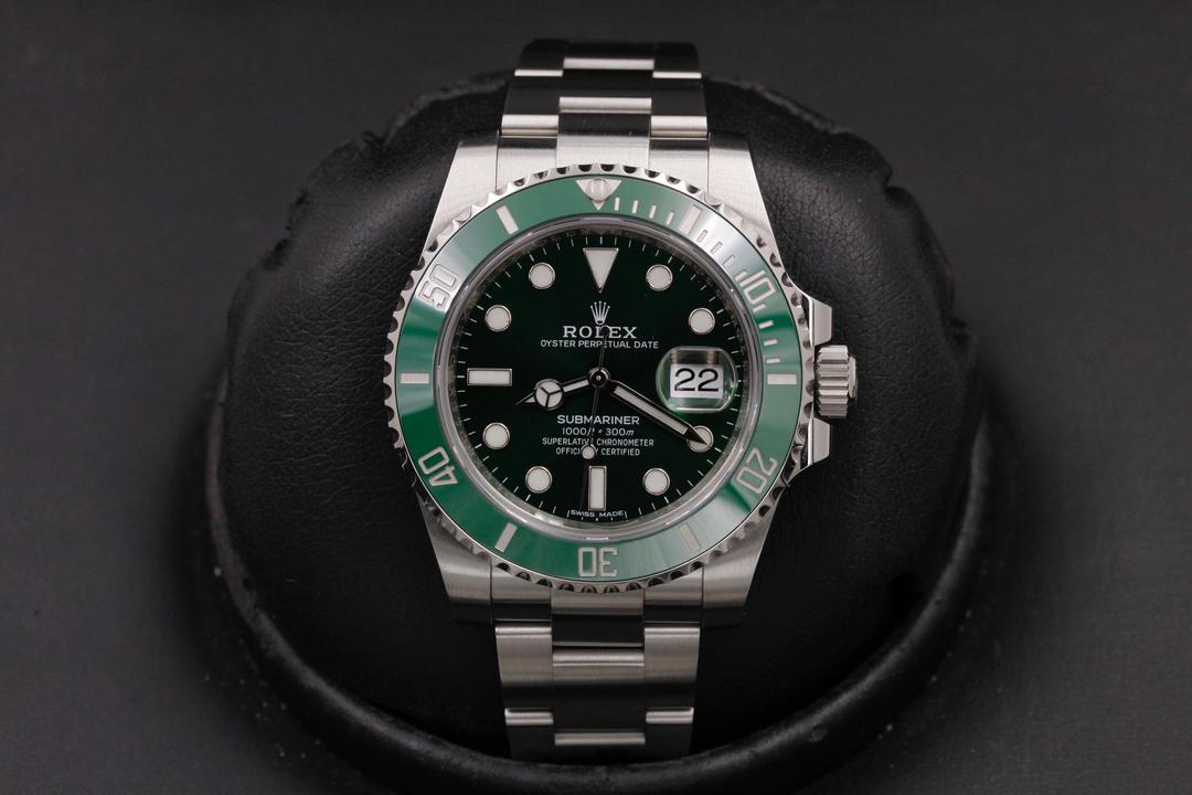 Rolex Submariner "Hulk" 116610