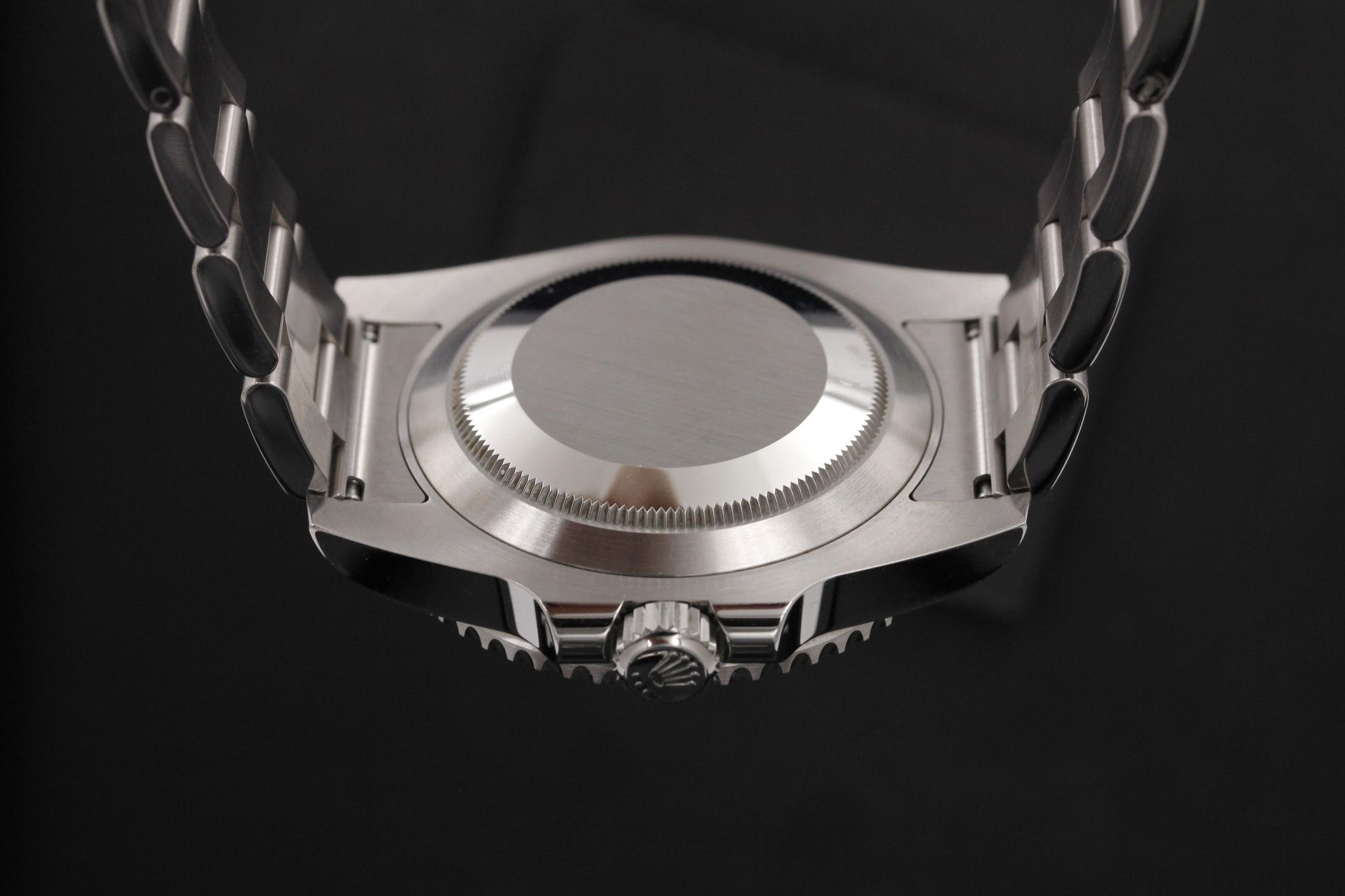 Watch Image 7