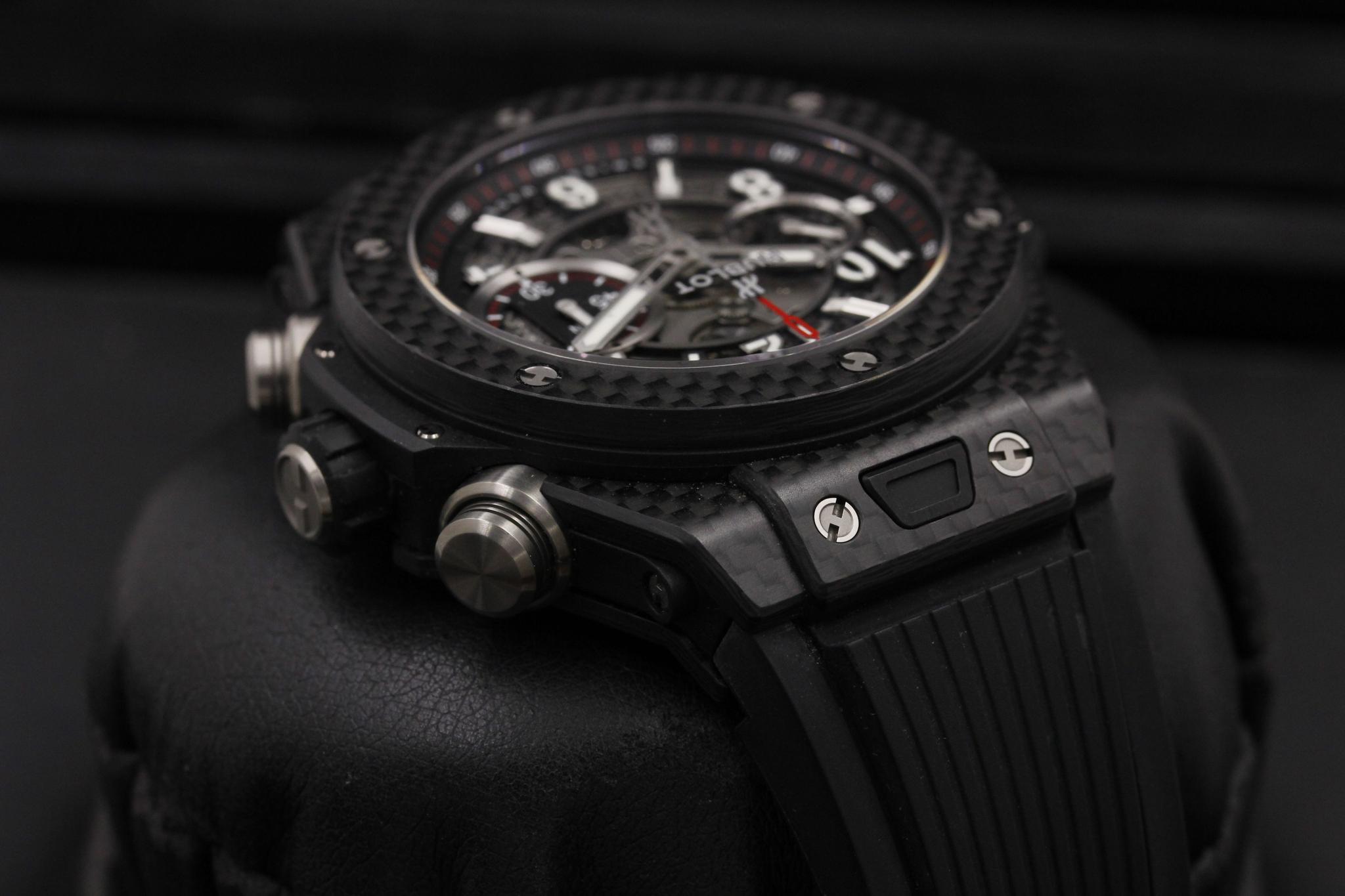 Watch Image 4