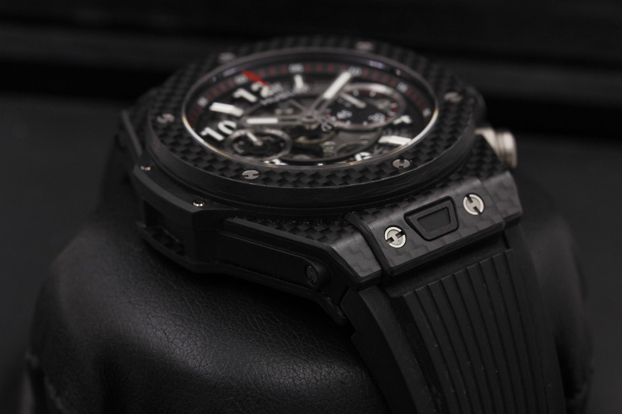 Watch Image 6