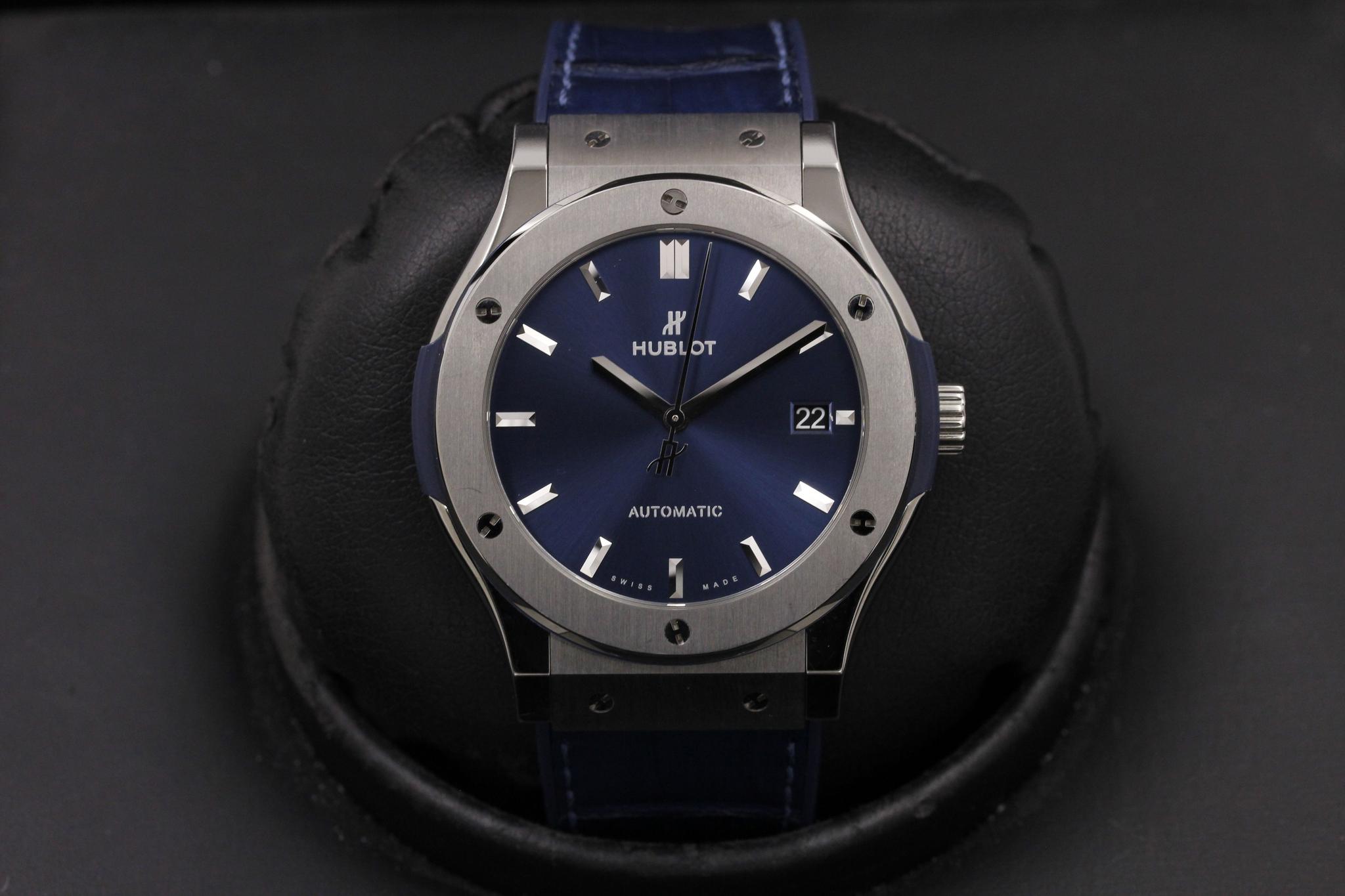 Watch Image 1