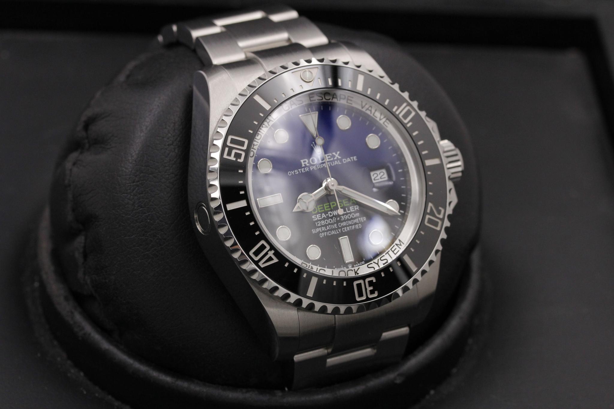 Watch Image 9