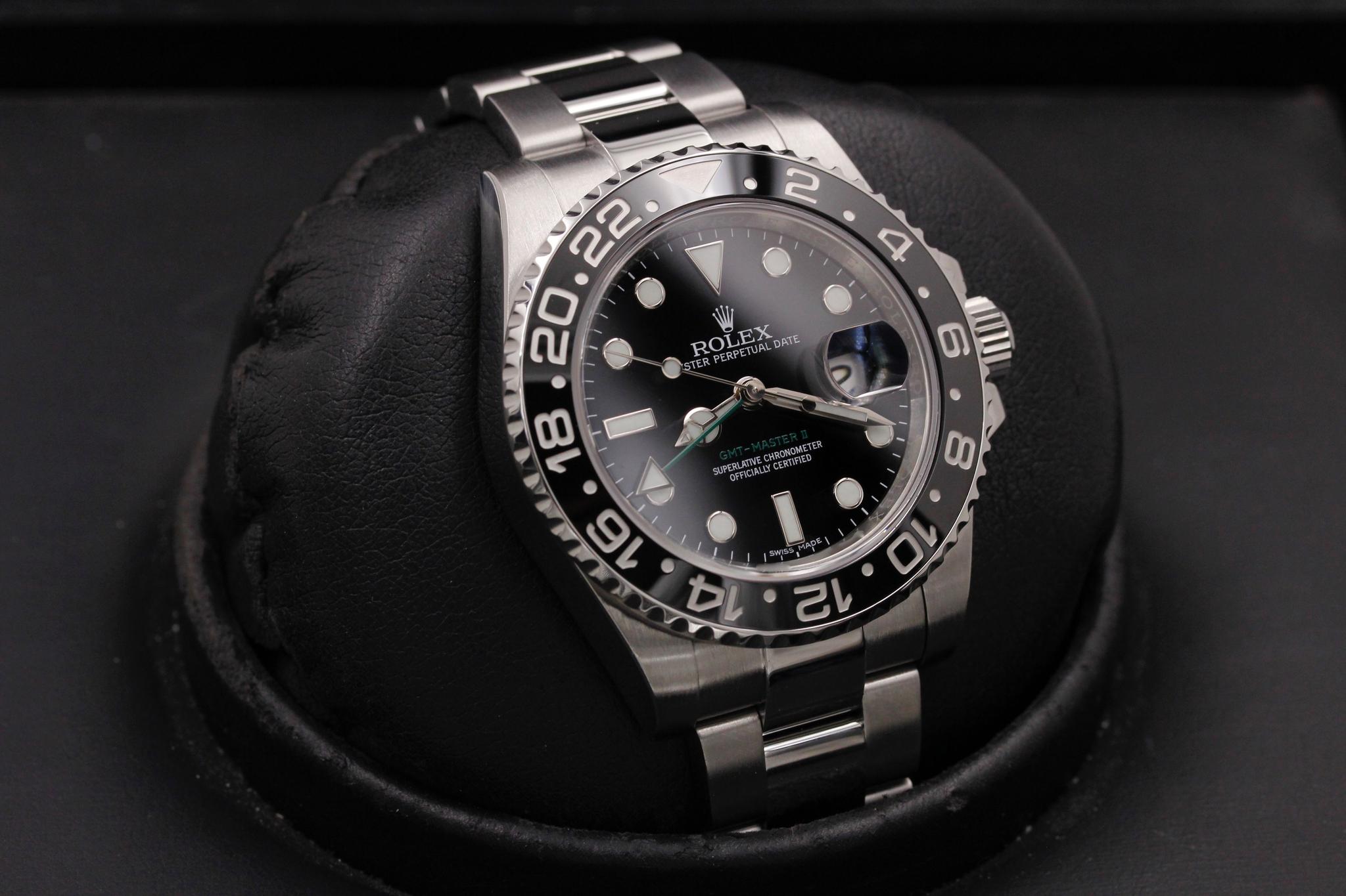 Watch Image 10