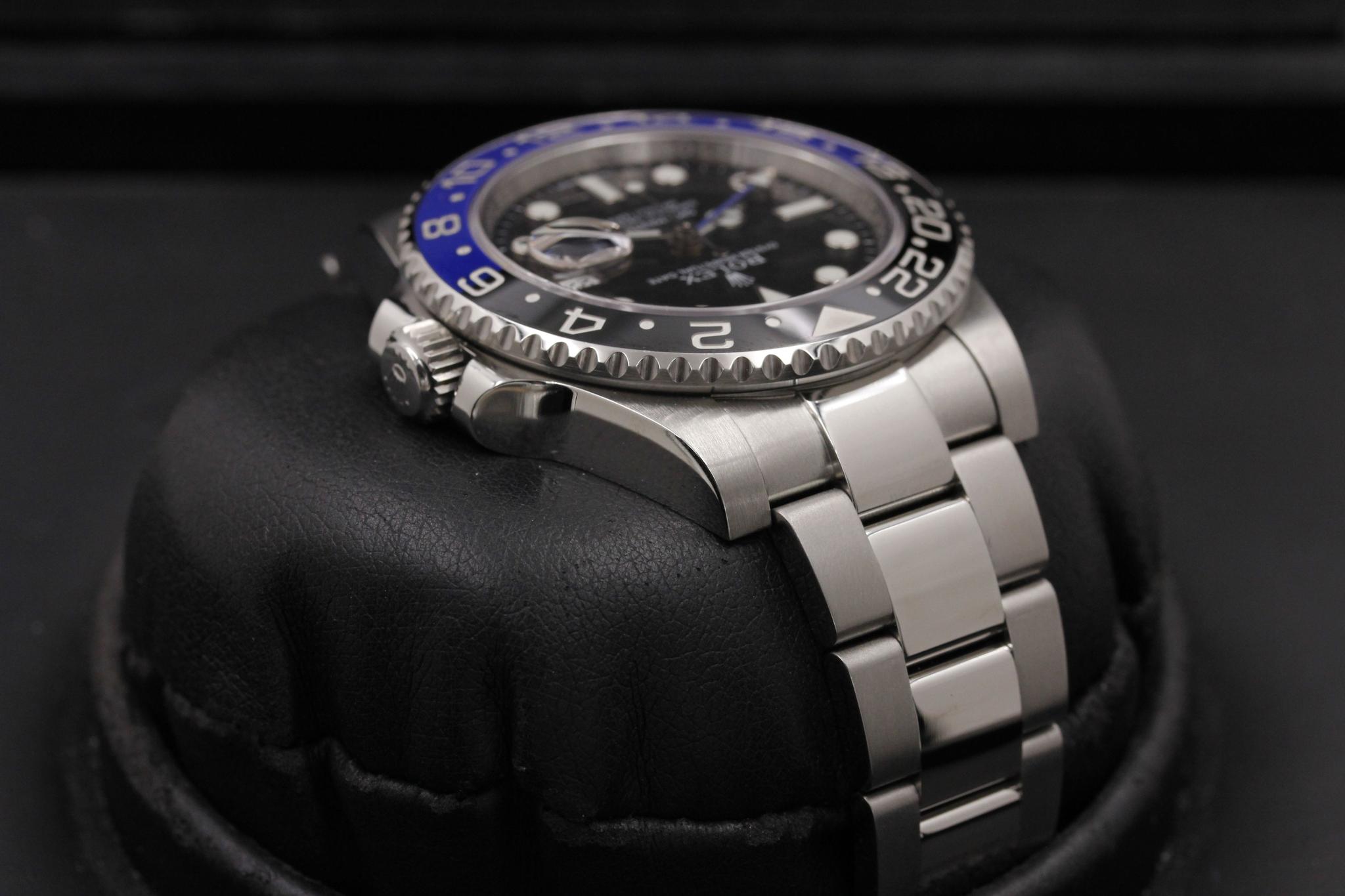 Watch Image 4