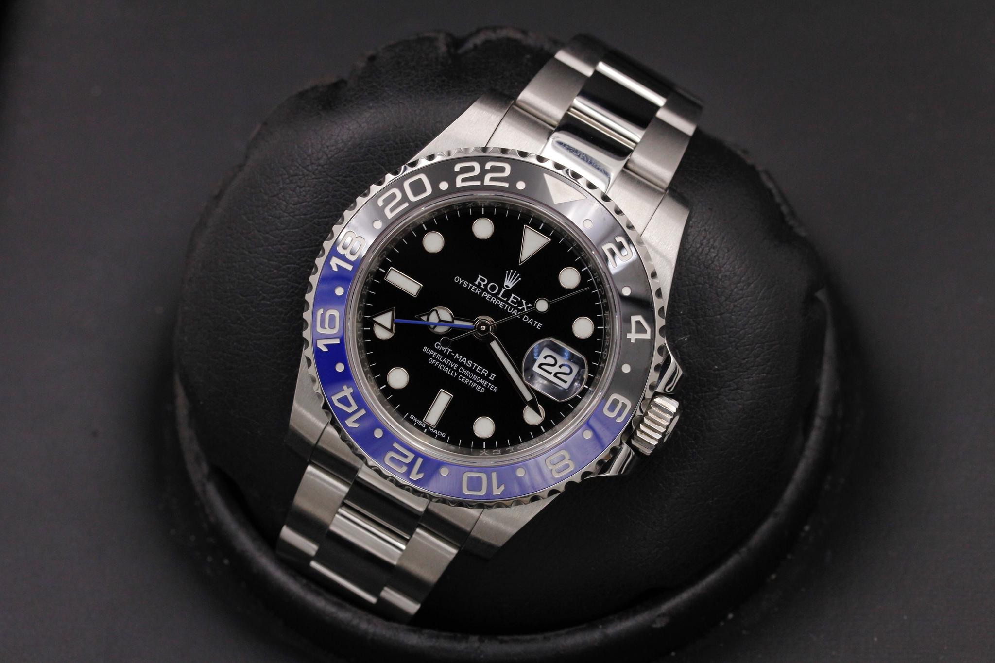 Watch Image 10