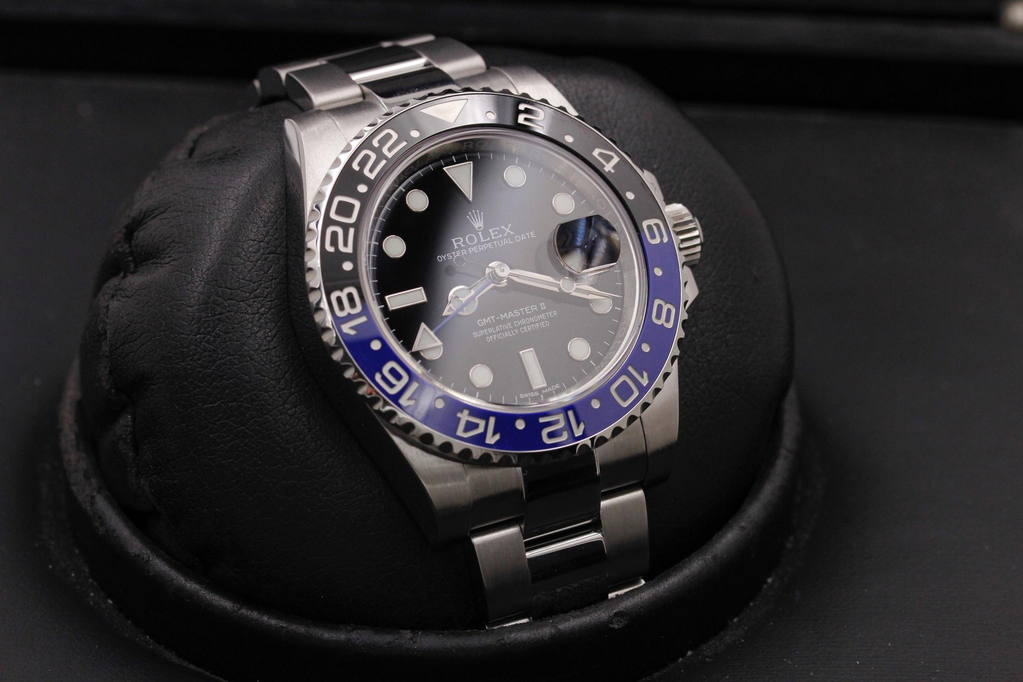 Watch Image 11