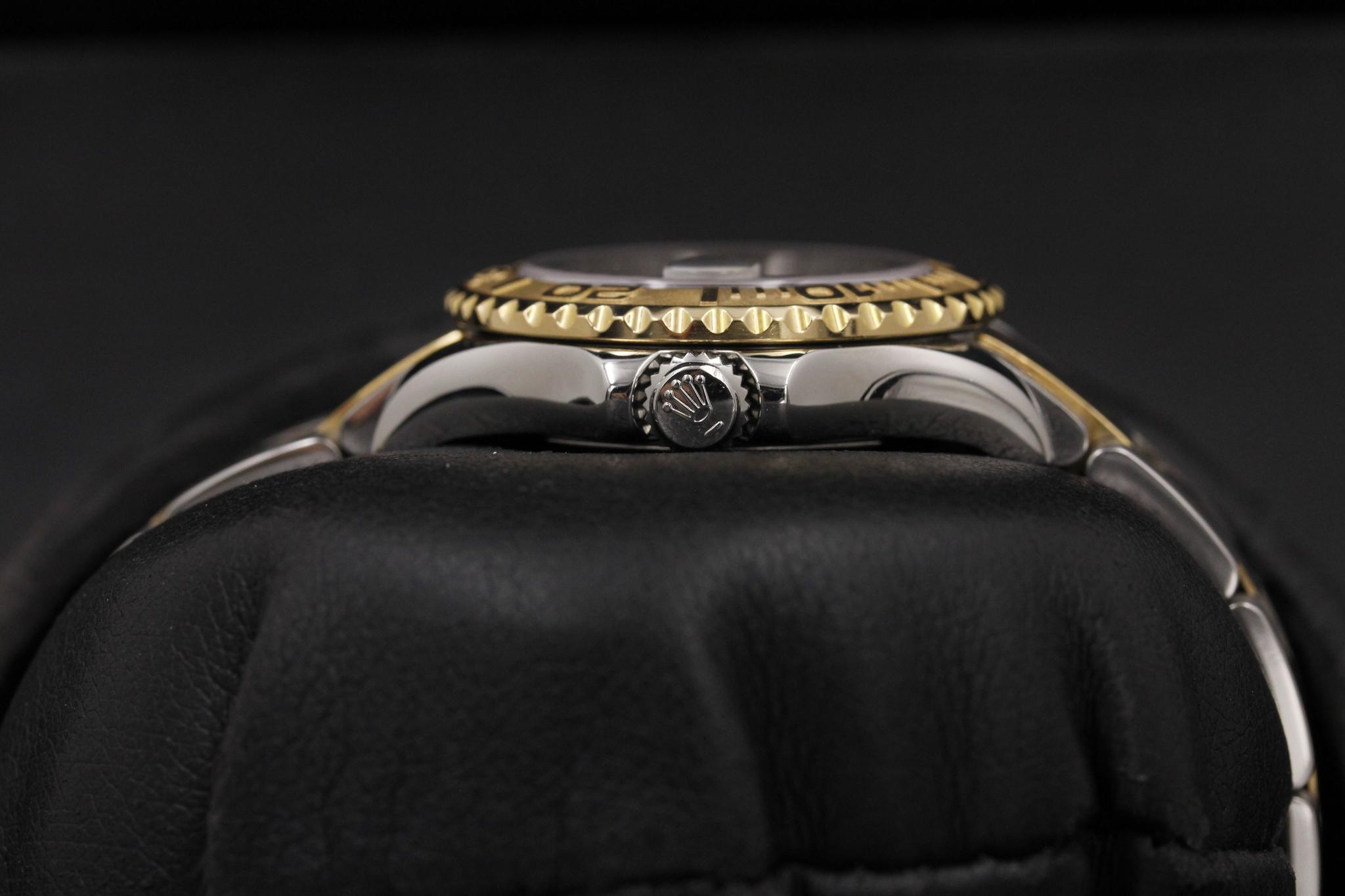 Watch Image 3